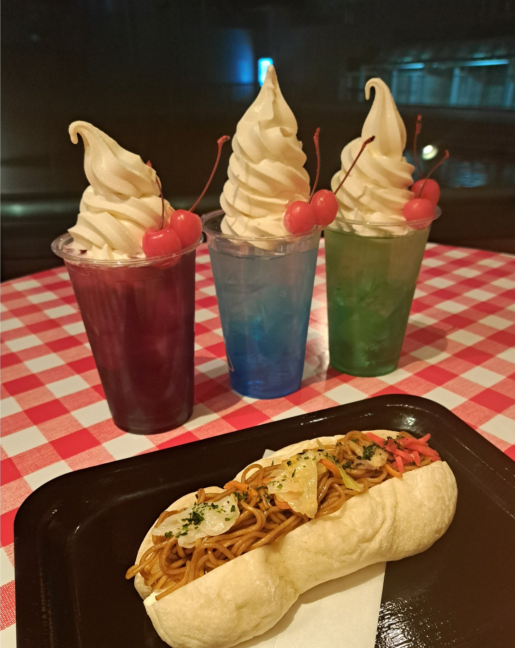 ドルフィンカフェ