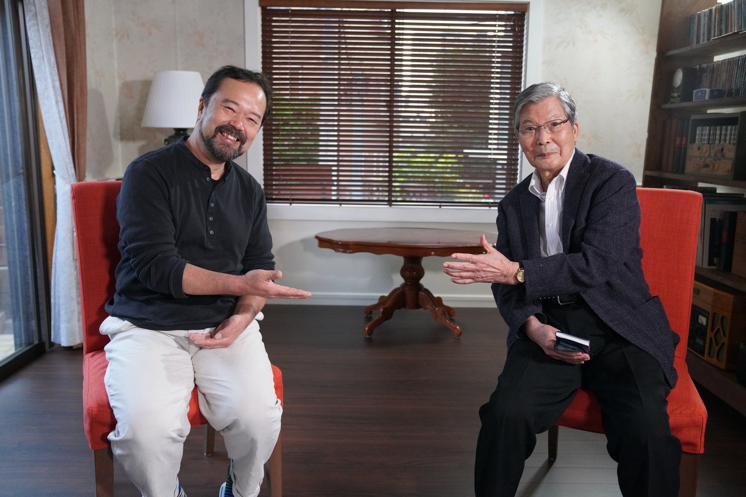 （左）羽佐間道夫さん、（右）諏訪道彦さん