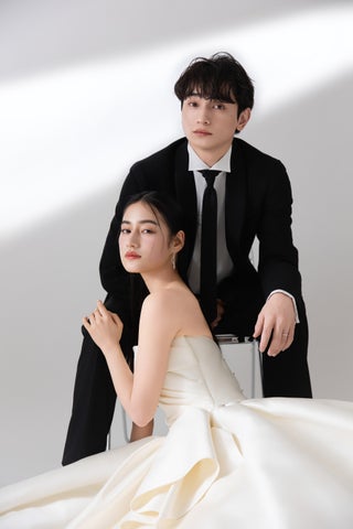 aim札幌店より新ビジュアル公開。真っ白で洗礼されたスタイリッシュな新背景をご提案。 | 有限会社三景スタジオのプレスリリース