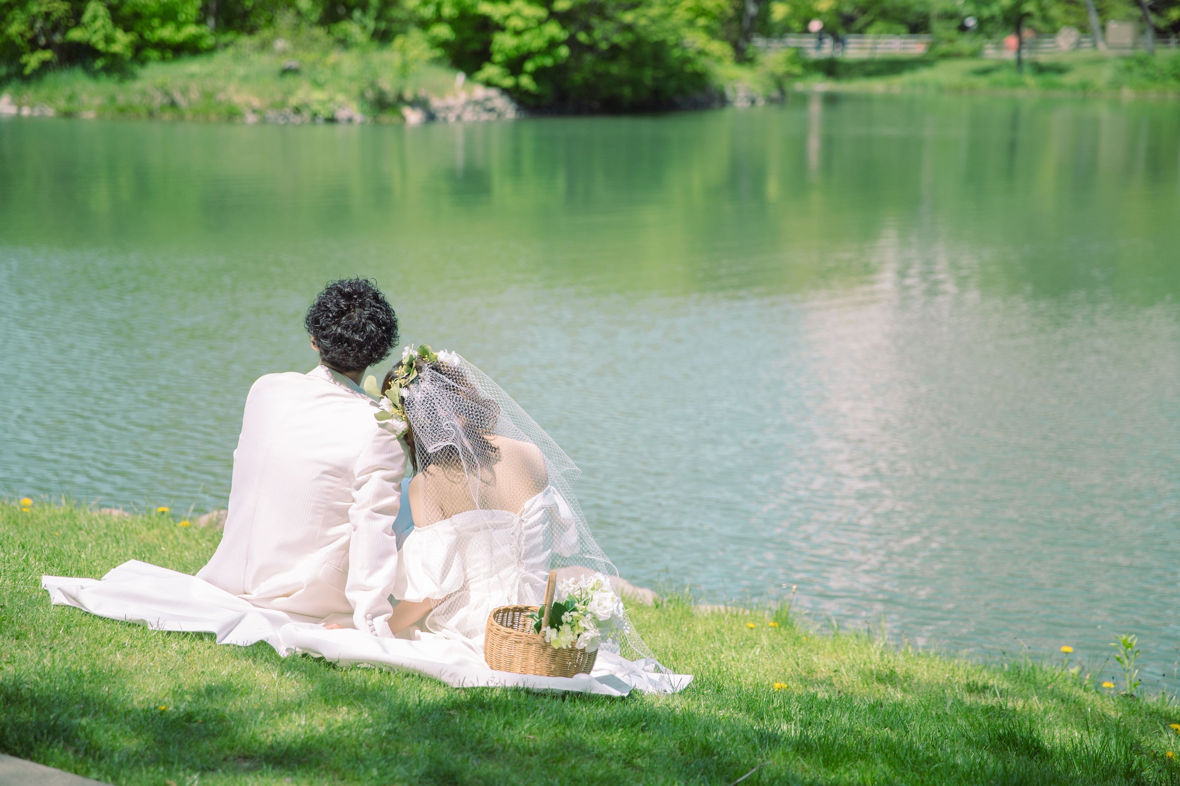写真工房ぱれっと札幌中央店に夏らしいNEWスタイルが登場！【中島公園ロケーションウェディング】 | 有限会社三景スタジオのプレスリリース