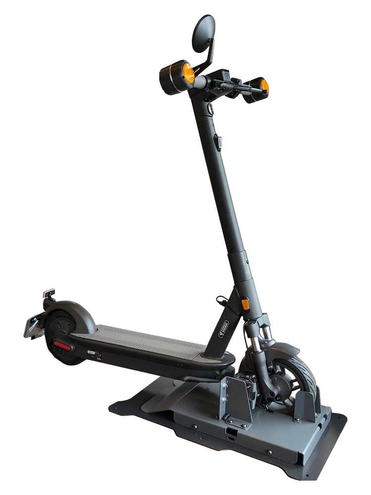 シェアリング電動キックスクーター「MAX Plus」にワイヤレス充電