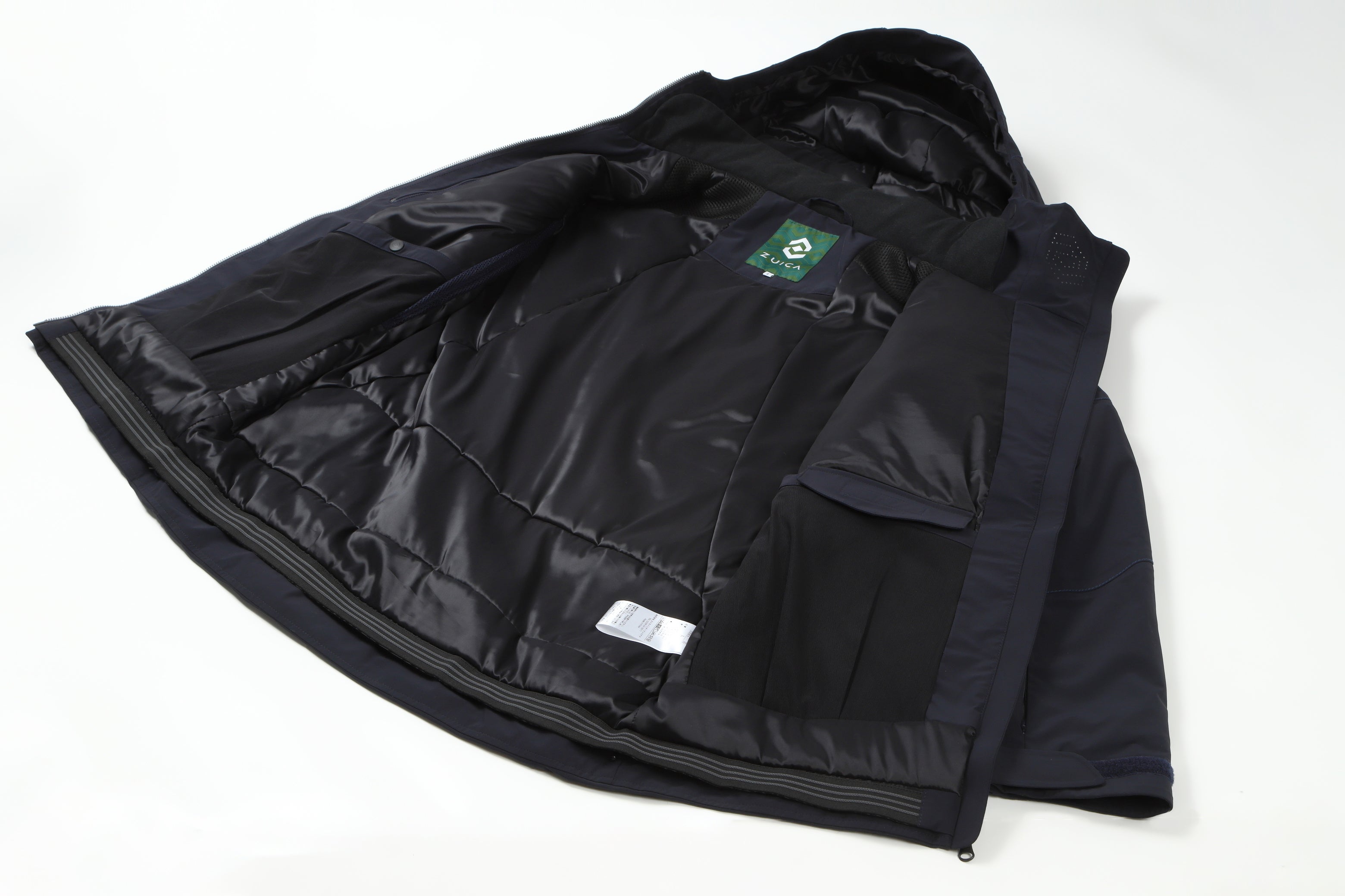 新品未使用　高機能スキーウェア　125ー145 楽天市場】NEW【スノーウェア 男女通用 上下セット レザー 5