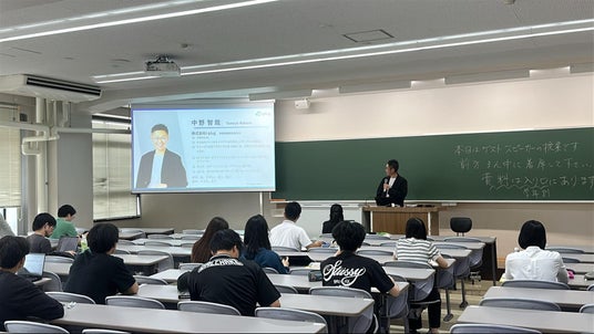 【事後レポート】i-plug 代表取締役会長 中野が近畿大学 経営学部 キャリア・マネジメント学科「キャリア・マネジメント論B」にて登壇 【事後レポート】i-plug 代表取締役会長 中野が近畿大学 経営学部 キャリア・マネジメント学科「キャリア・マネジメント論B」にて登壇