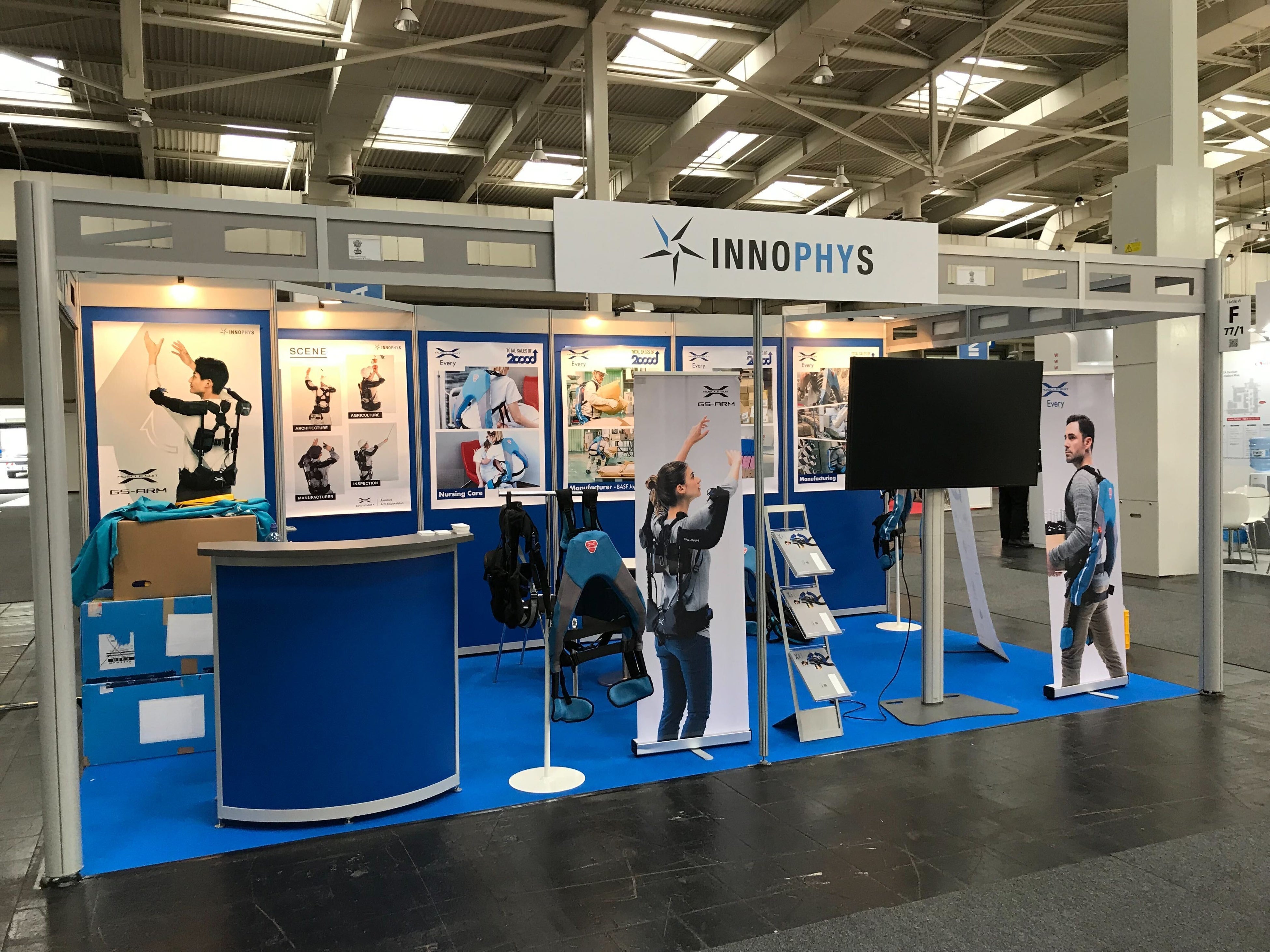 会場内のイノフィスブース