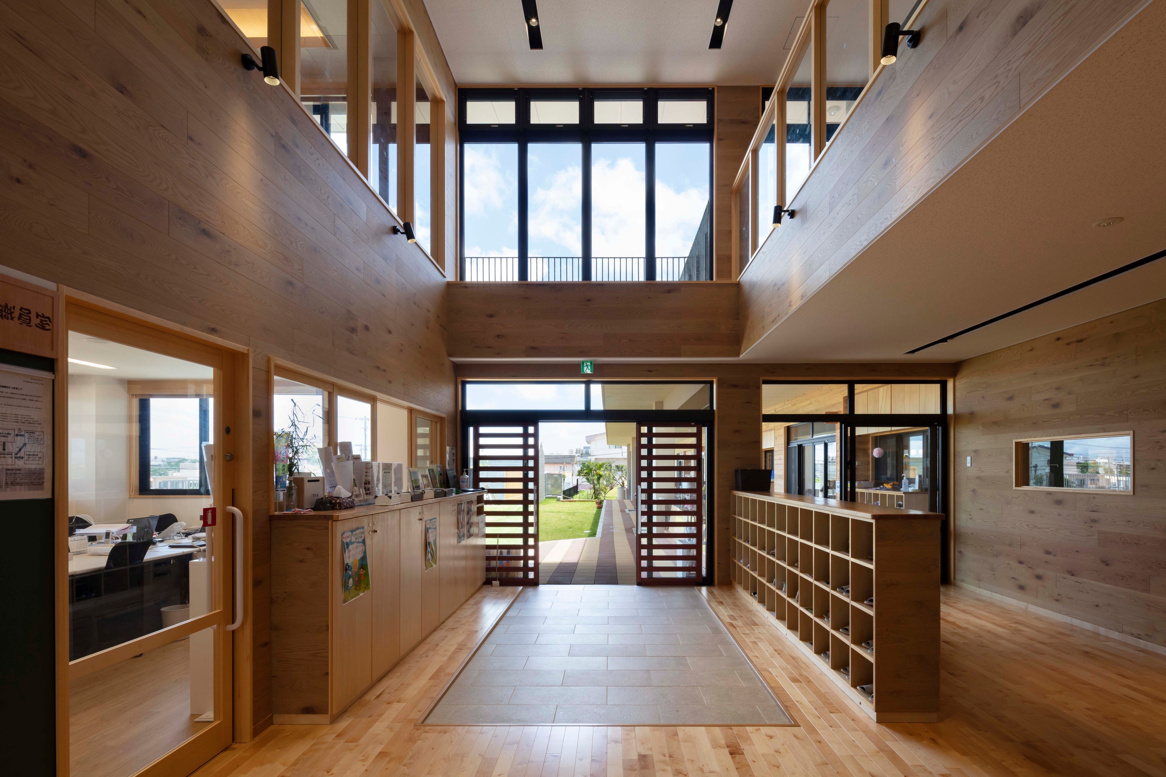 石川どろんこ保育園のエントランス