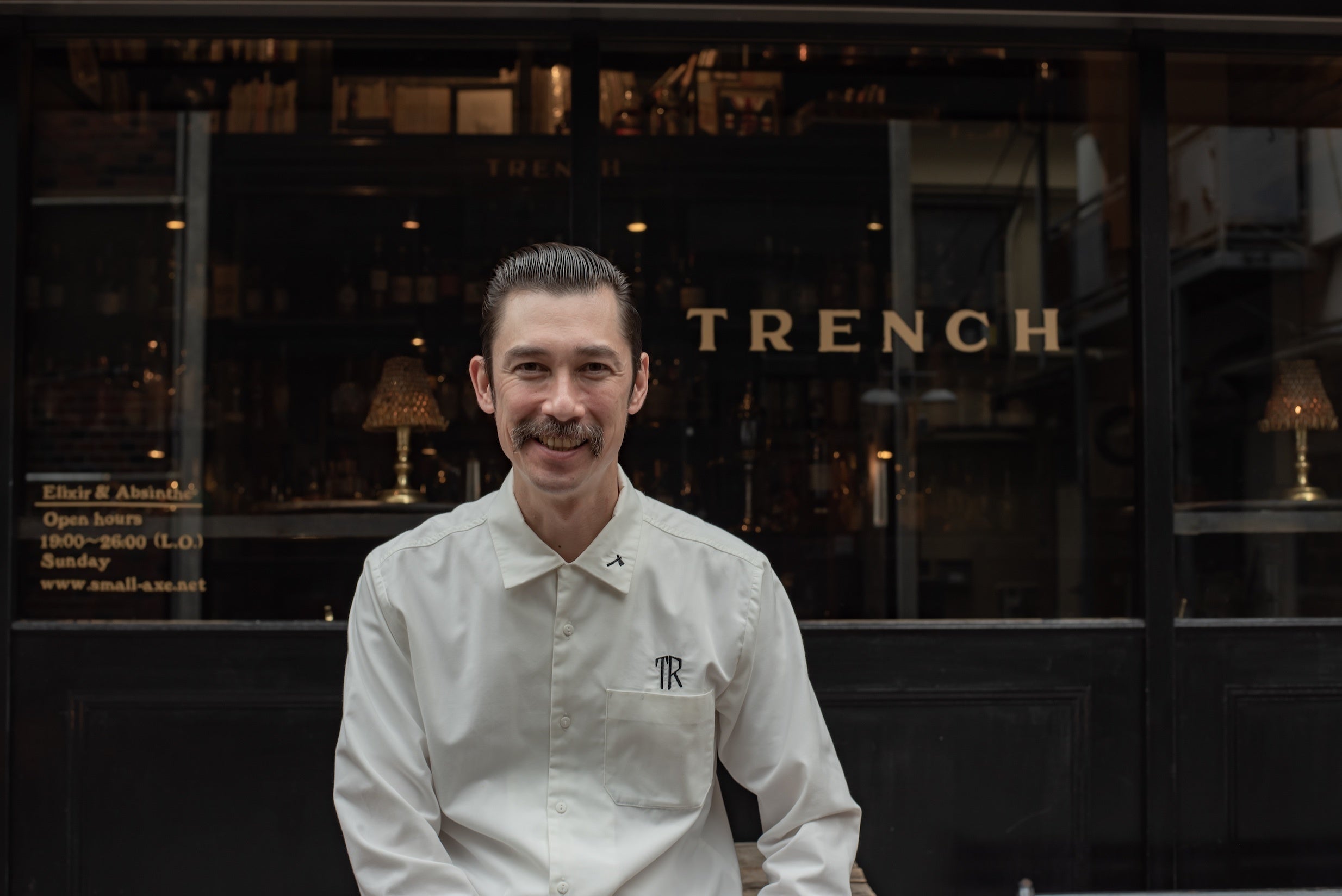 「Bar TRENCH」のチーフバーテンダー、ロジェリオ五十嵐ヴァズ氏