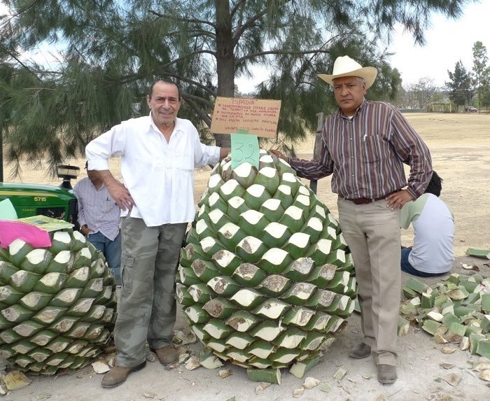 「デルマゲイ」創業者ロン･クーパー（写真左）