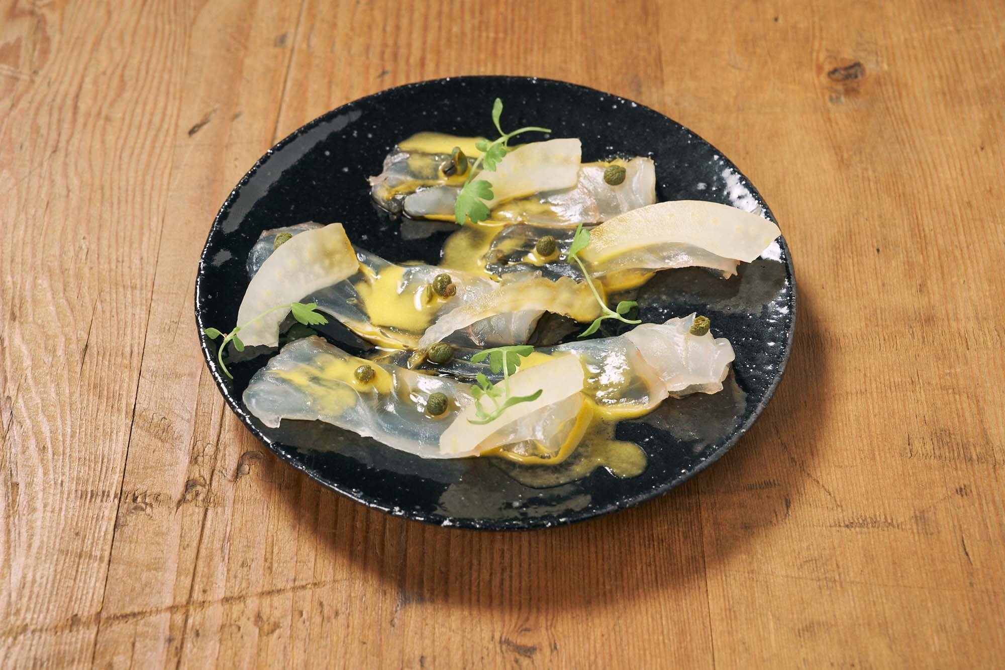 ① 平目のカルパッチョ 温州みかん山椒ソース