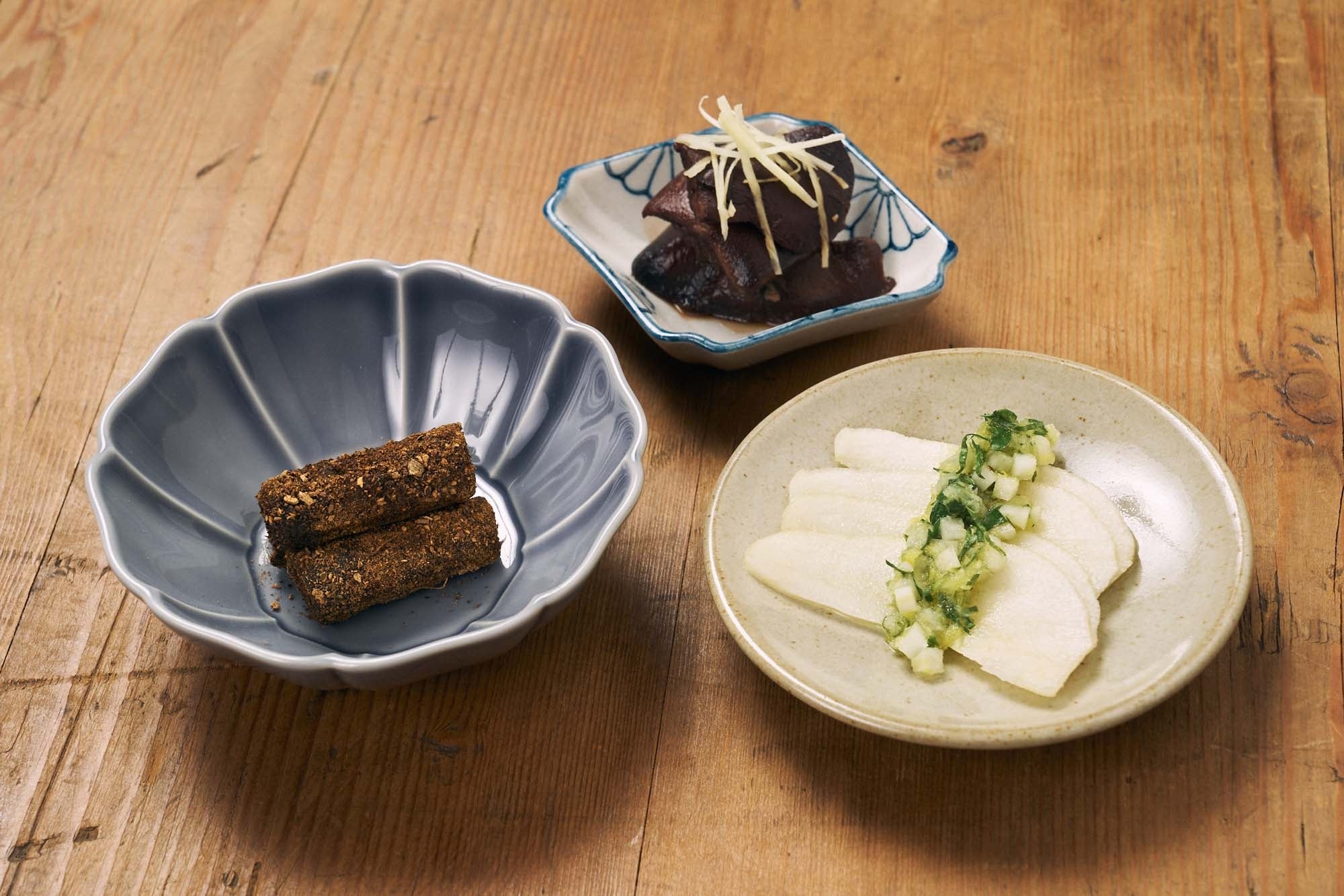 ②ラ・フランスのセロリジンジャー柚子ソースがけ　③ゴボウのオイル煮　④鶏レバーの赤ワイン煮