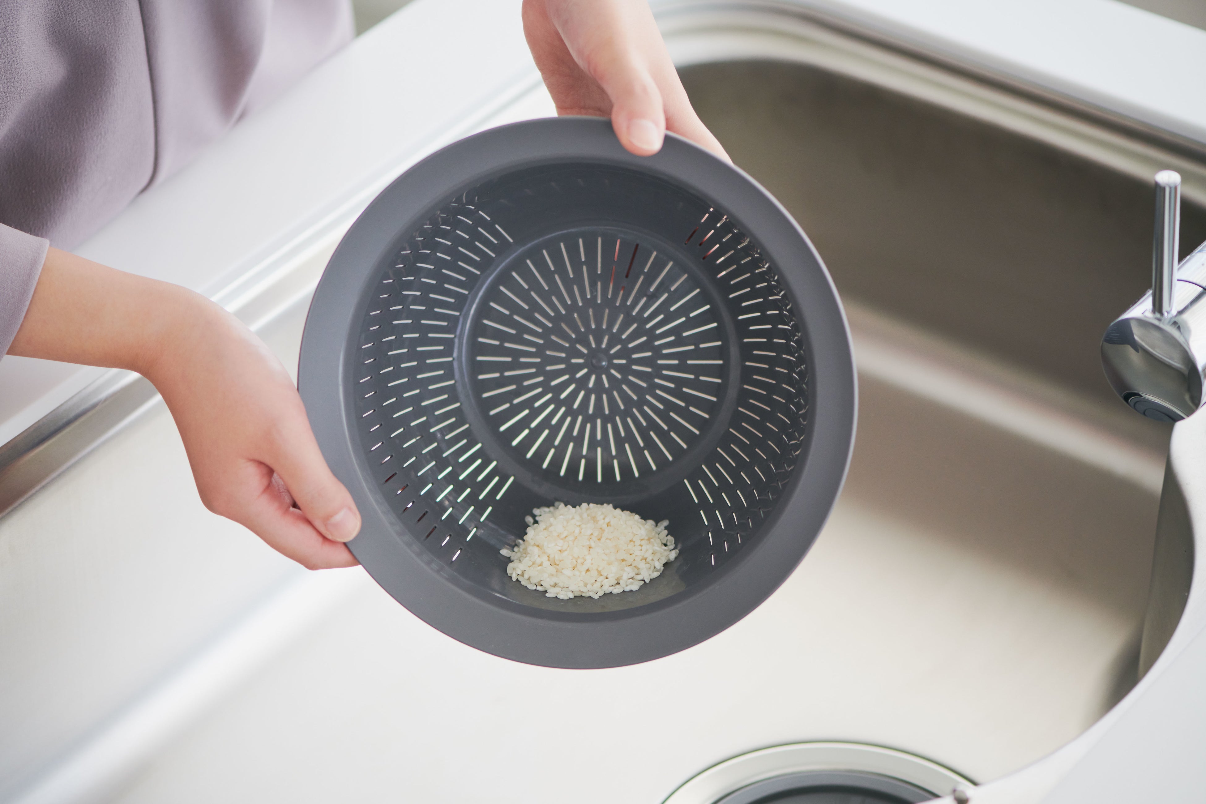 　　　　　　　　移し替えに便利な穴無しエリア