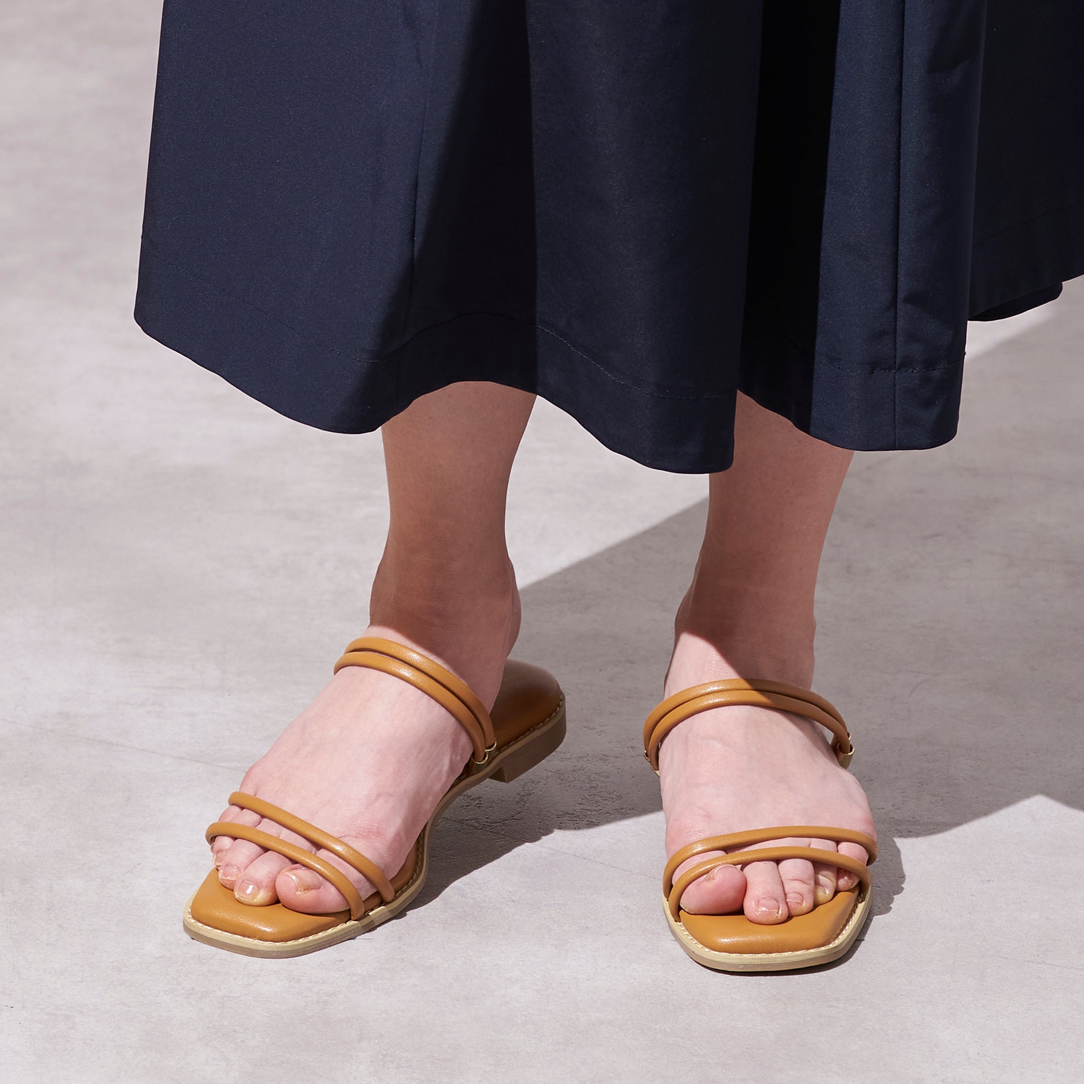 着用画像_キャメル