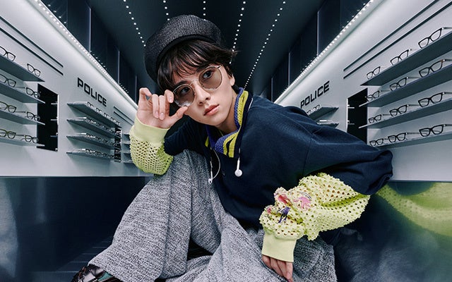 板垣李光人が着用するPOLICEの最新アイテム紹介!2024年夏のキャンペーンビジュアル公開 板垣李光人が着用するPOLICEの最新アイテム紹介!2024年夏のキャンペーンビジュアル公開