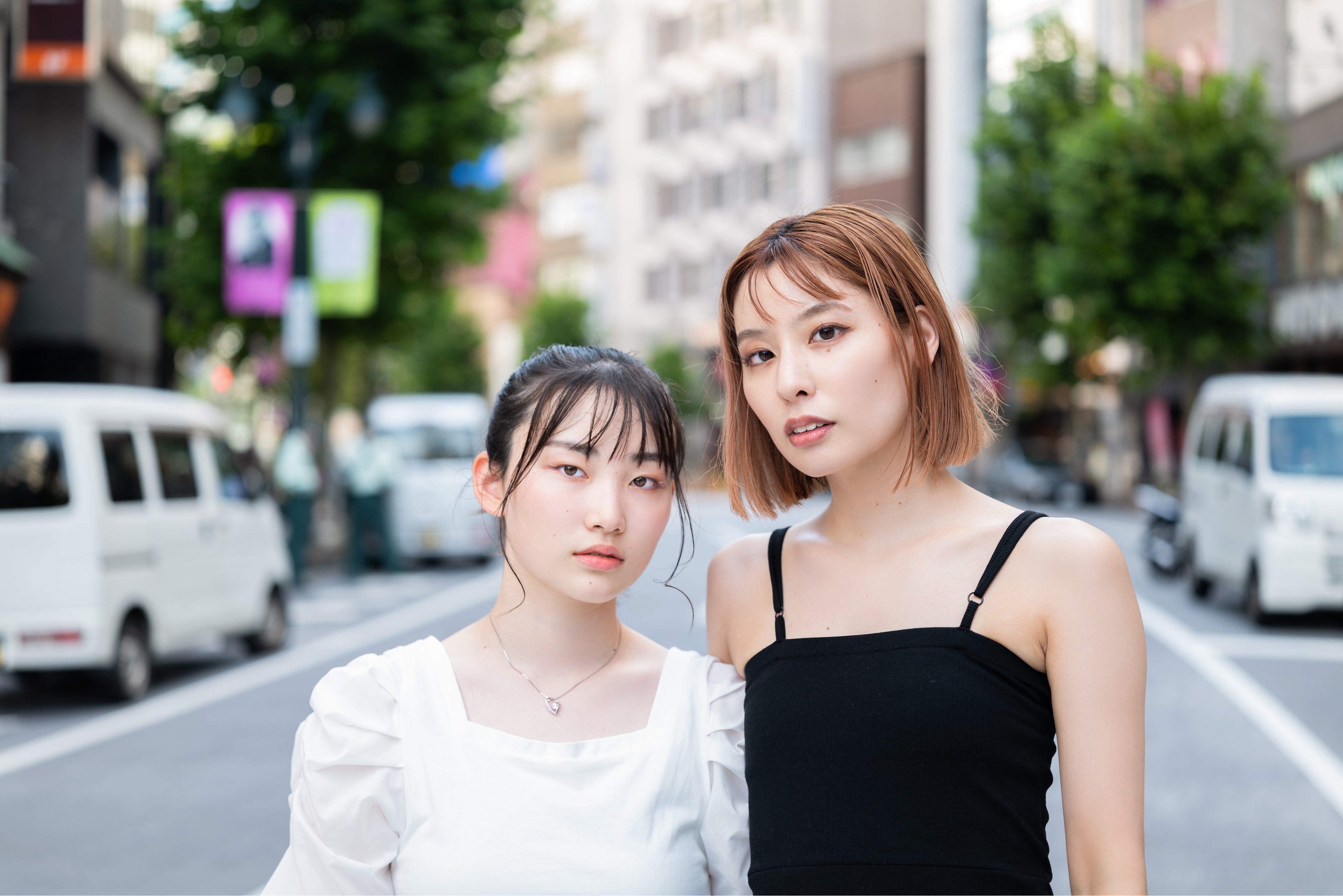 左：夢七(ゆな)、右：覇王のたまみん