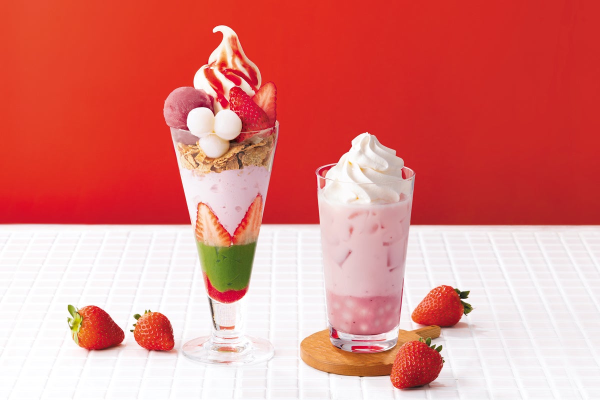 [左から] 苺あん白玉パフェ、苺あん粒白玉ラテ