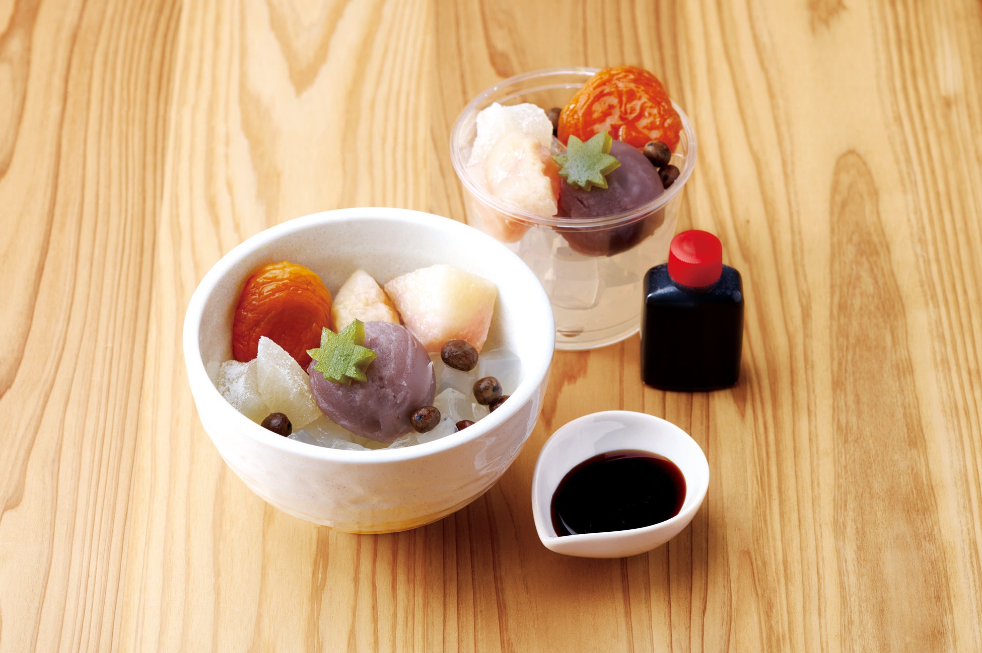 こしあんみつ 611円