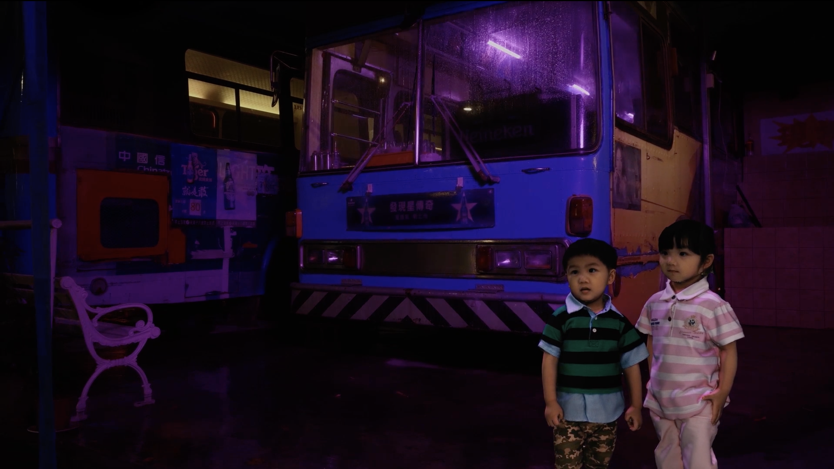 「第18回ビデオナーレ」大賞を獲得した許哲瑜《シングルコピー（副本人）》