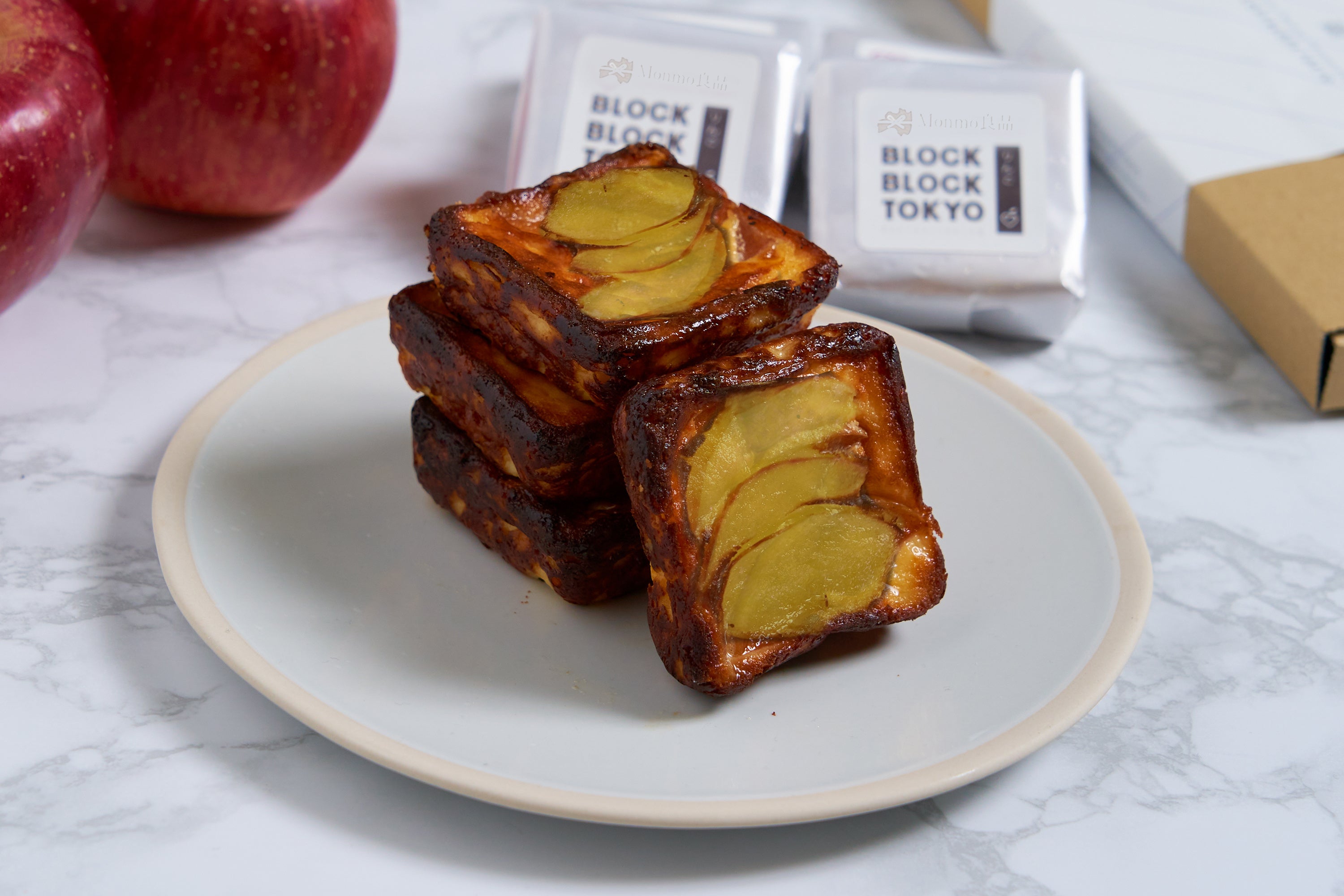 ふくしまリンゴのバスクチーズケーキ