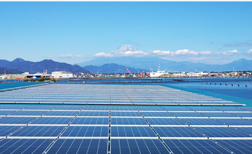 （三保工場 屋上型太陽光パネル）