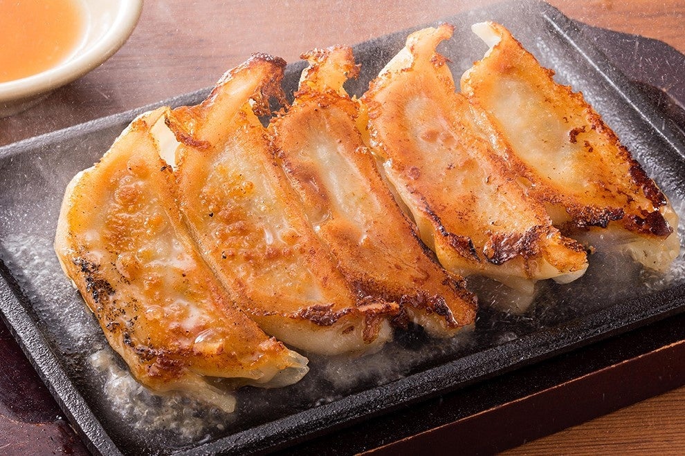【甘太郎】甘太郎食堂創業業餃子 490円(税込539円)
