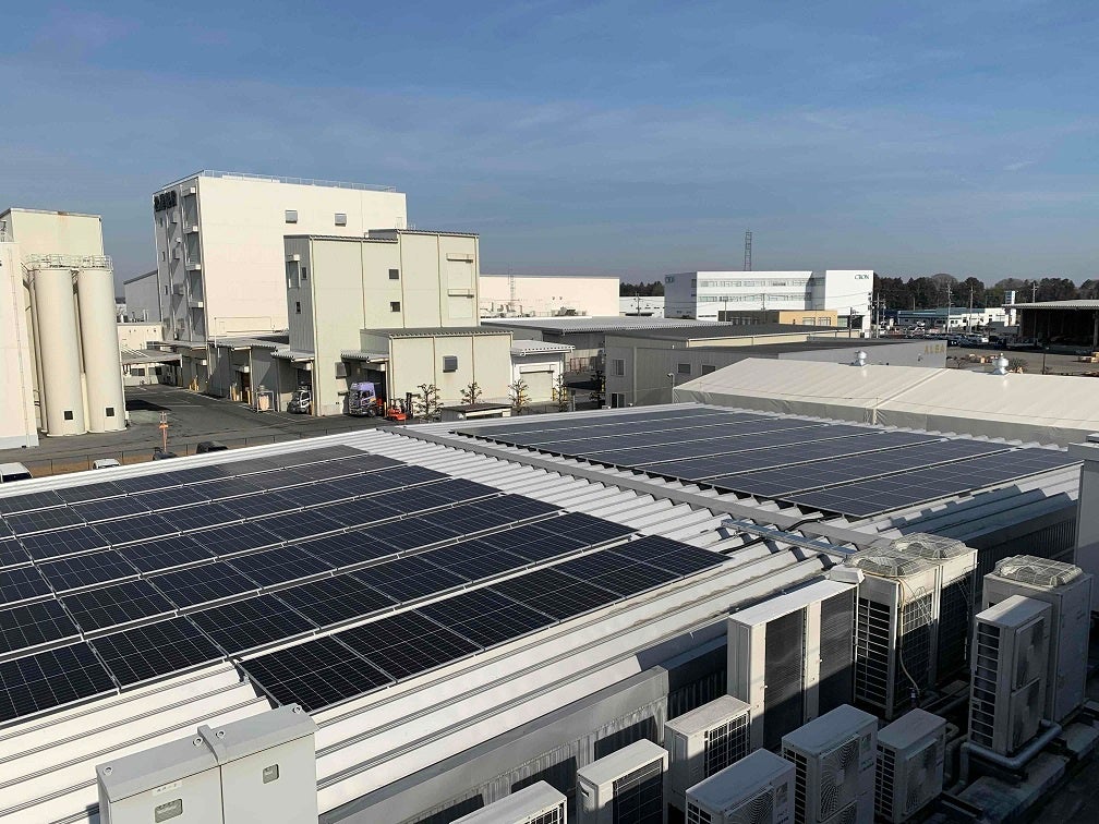 栃木工場　屋上設置型太陽光パネル