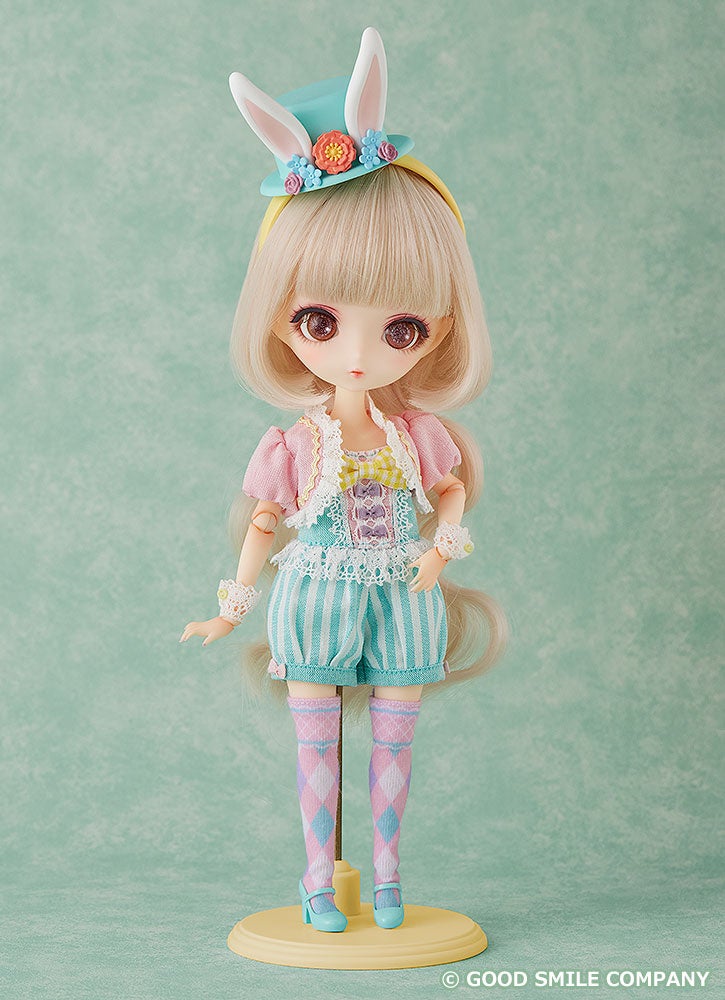 本格ドールブランド『Harmonia bloom』より「Seasonal Doll