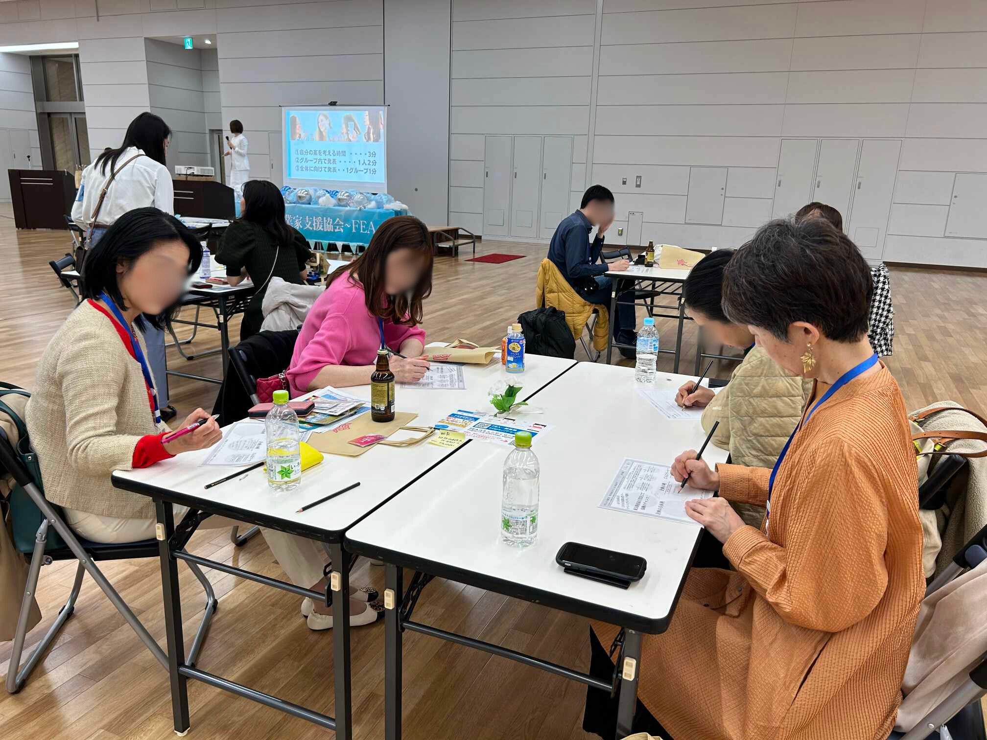 ▲アイデア構想の様子