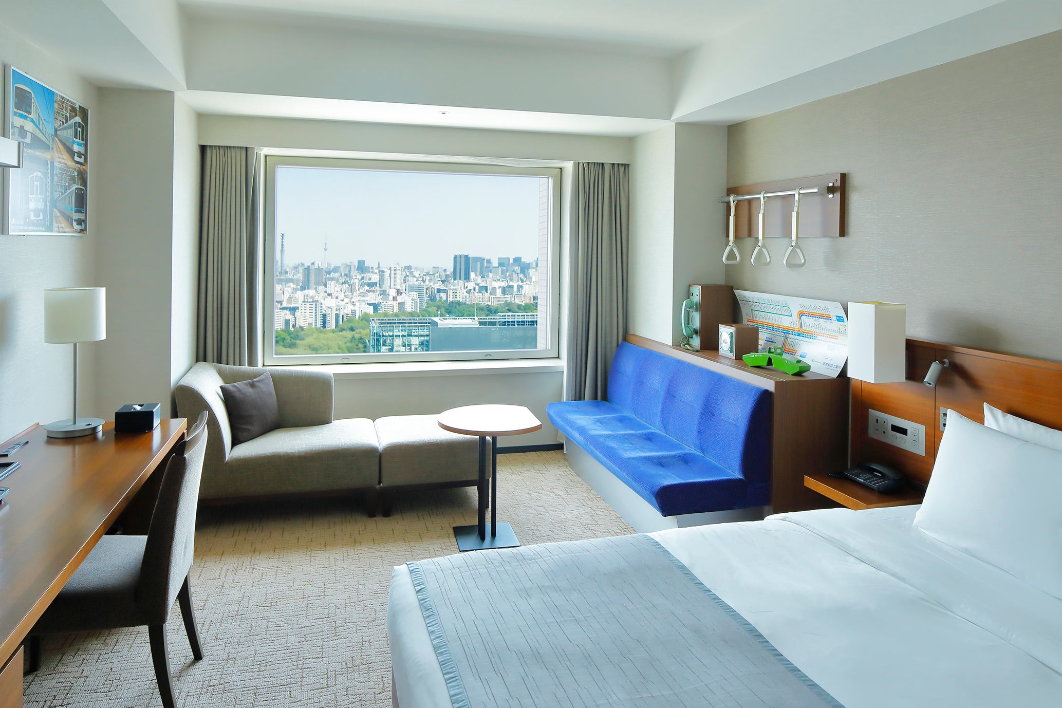 小田急の電車をテーマにしたコンセプトルーム「シーニックキング」