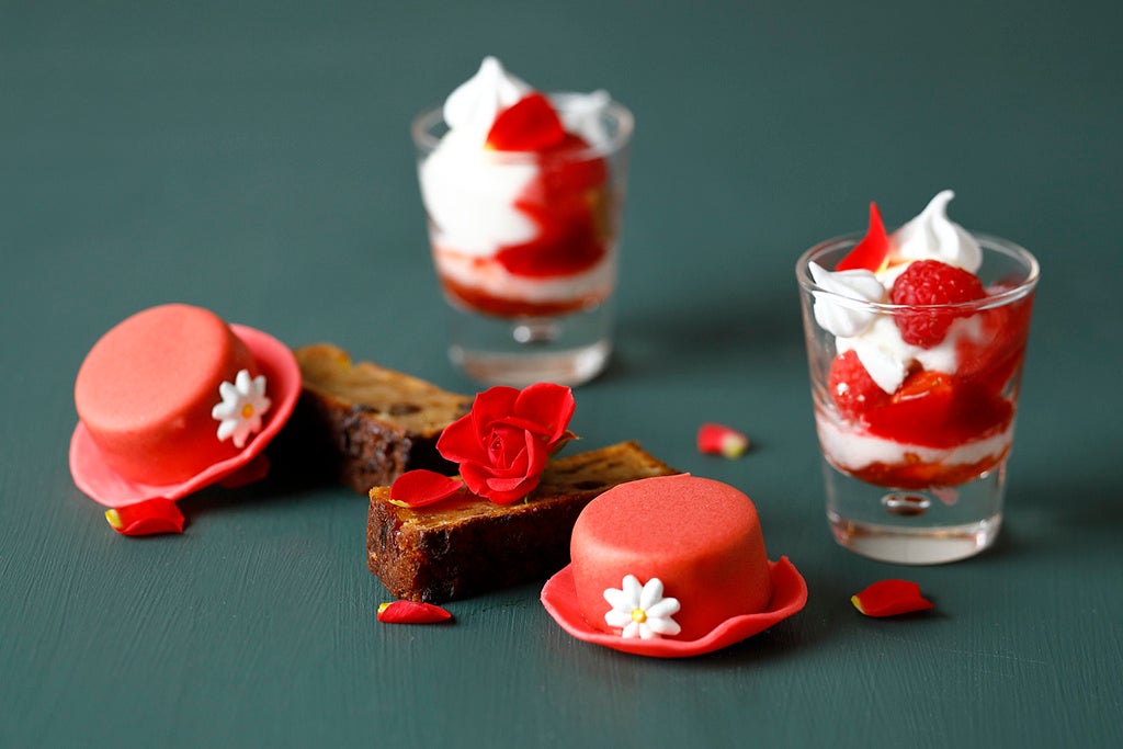 「ザ・クイーンズ・コレクション～女王陛下のお気に入り～」などのスイーツ