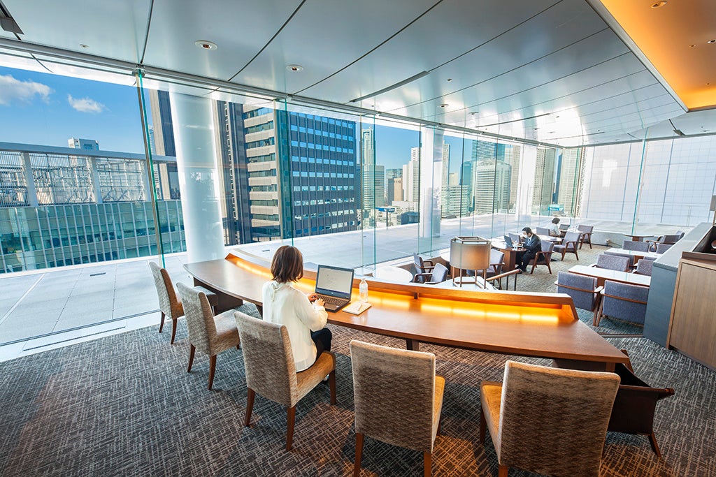 ラウンジ サウスコートで気分転換も