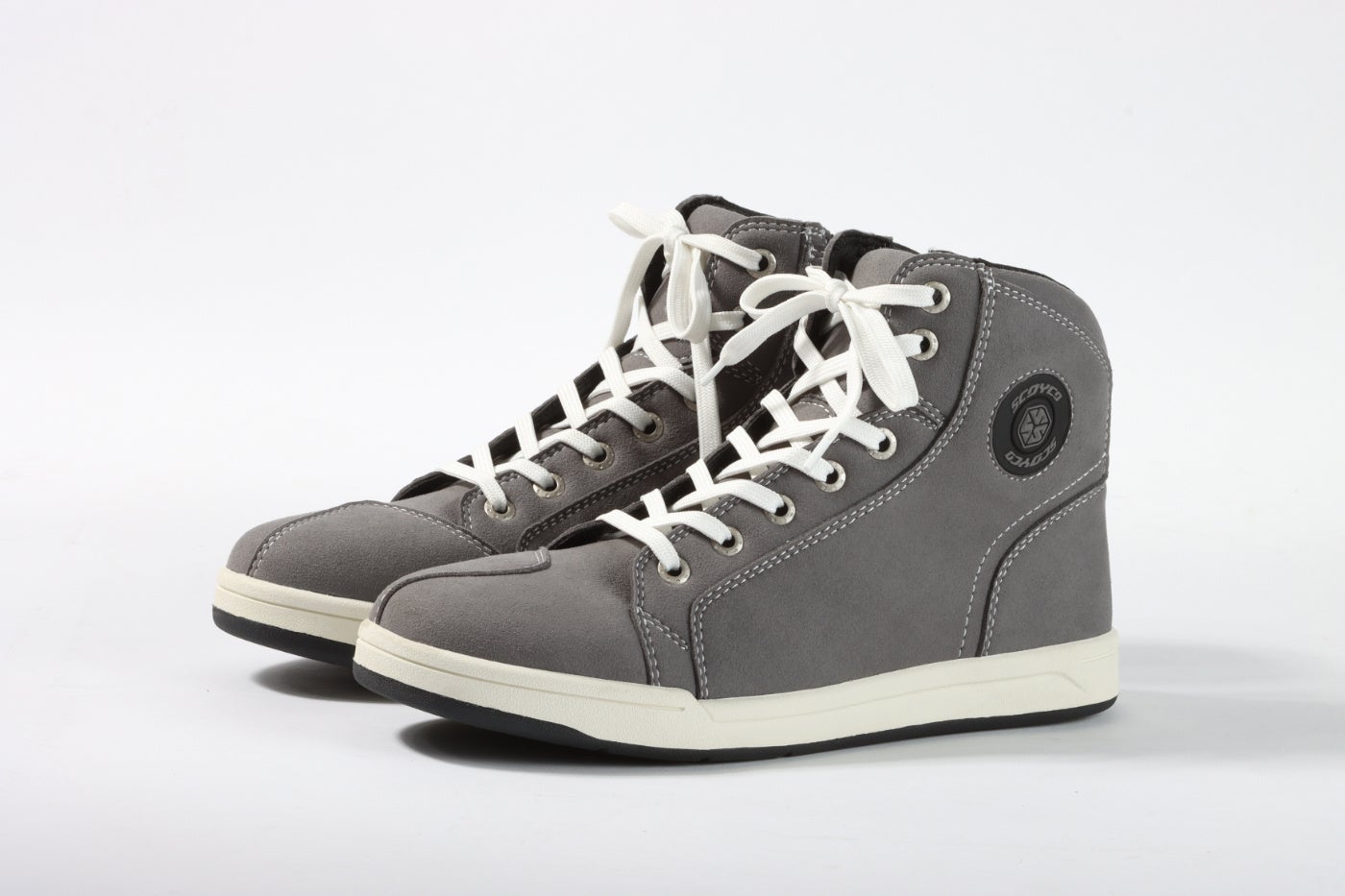 バイク用ライディングシューズのSCOYCO（スコイコ）から日本人足