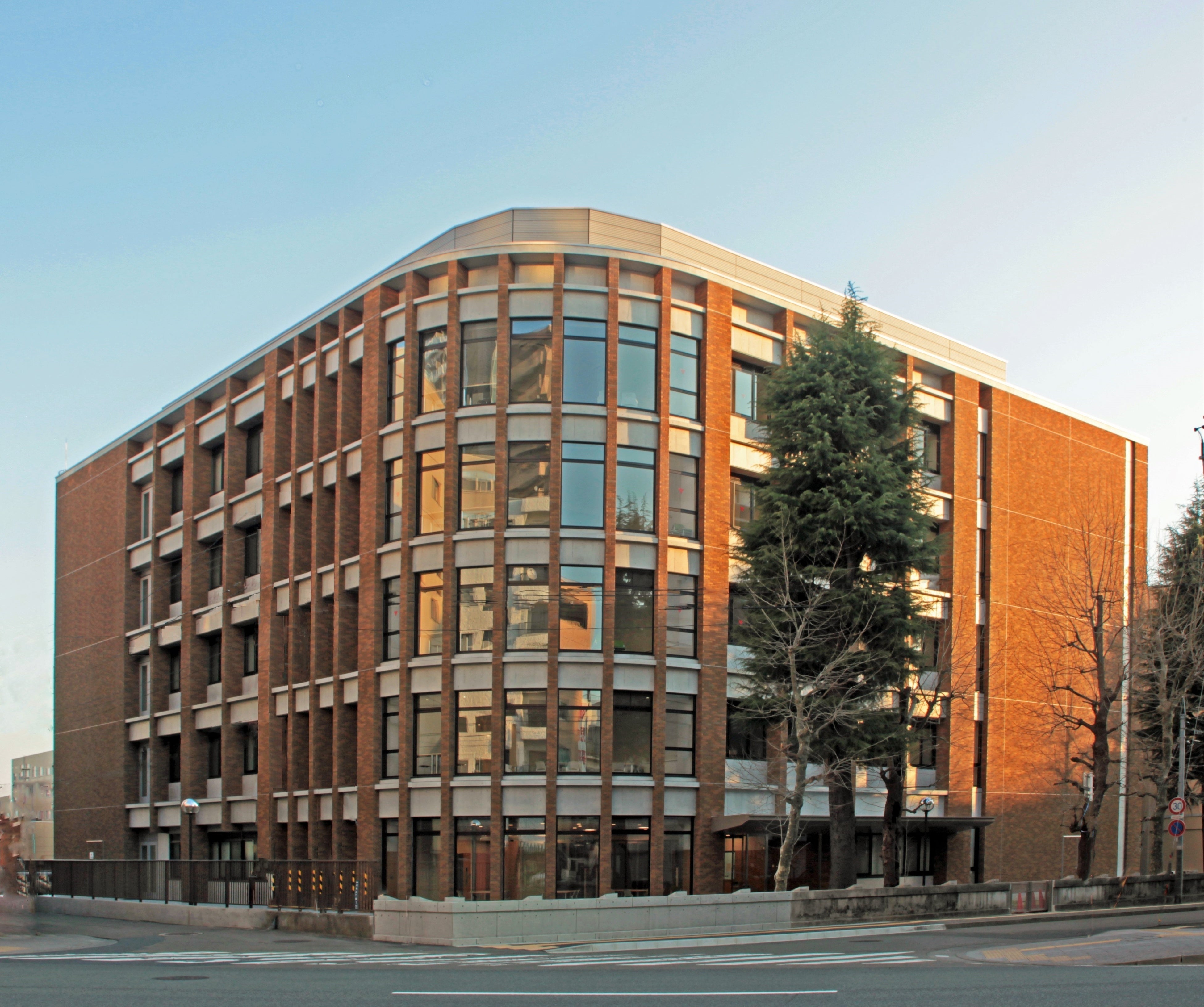 共創研究所が設置される 産学連携先端材料研究開発センター （東北大学片平キャンパス）