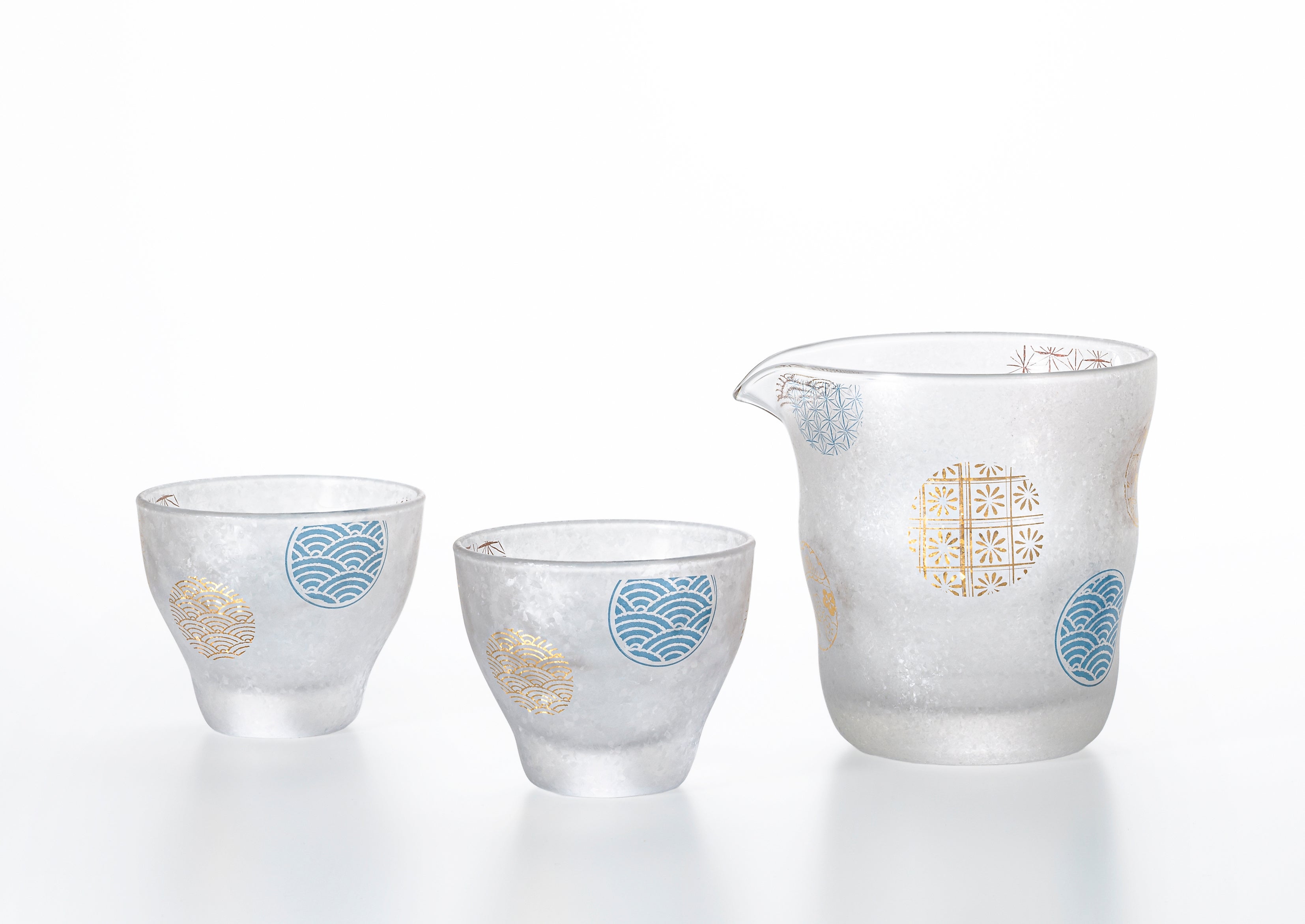 みぞれ加工×金彩 「The Premium NIPPON Taste」桜と丸紋の酒器セットを