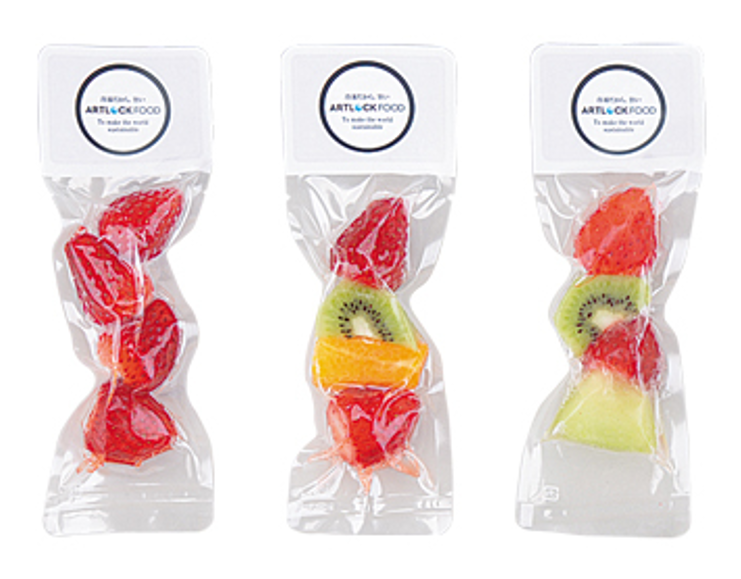 アートロックフルーツ　左から「いちご」「いちご、みかん、キウイMIX」「いちご、キウイ、メロンMIX」