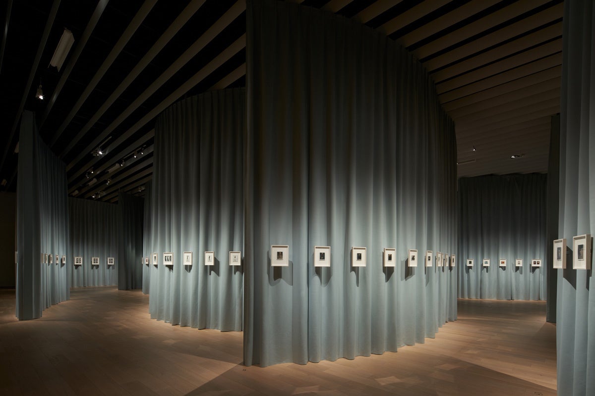 『ワタシの迷宮劇場』の展示風景