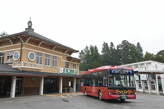 BYD電気バス、和歌山県内で初導入 高野山の世界遺産*¹エリア、“南海りんかんバス 高野山内線”で「K8」運行開始 BYD電気バス、和歌山県内で初導入 高野山の世界遺産*¹エリア、“南海りんかんバス 高野山内線”で「K8」運行開始