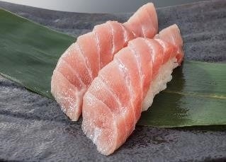 大きい　まぐろはらも