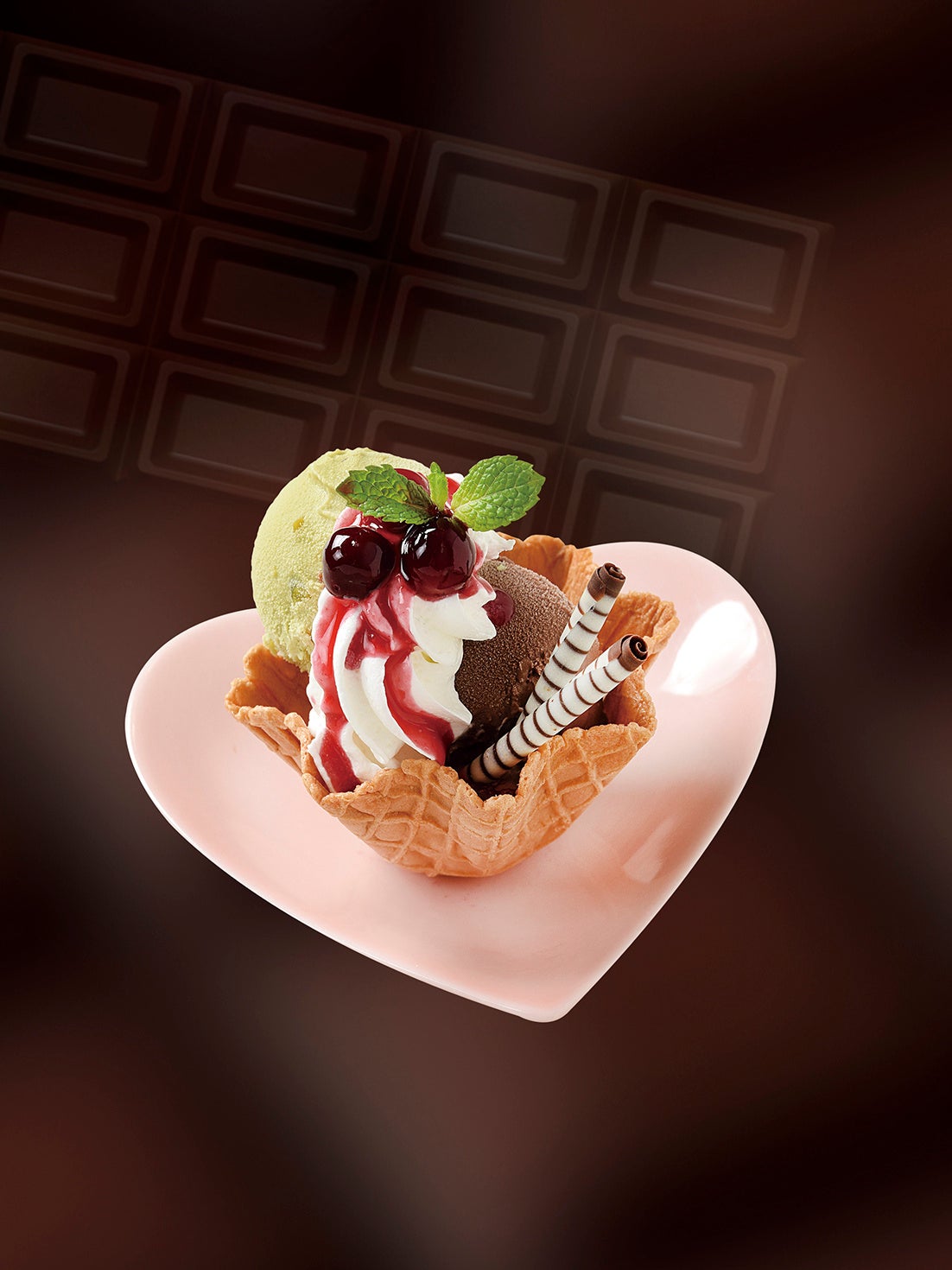 チョコとピスタチオアイスのバスケット