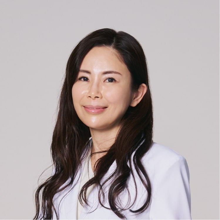 聖心美容クリニック熱海院・小林美幸院長が「第4回日本美容医師会」で「肌育製剤Porzellan（ポゼラン）」の臨床的検討を発表｜皮膚科専門医の視点から導入方法と今後の可能性を報告
