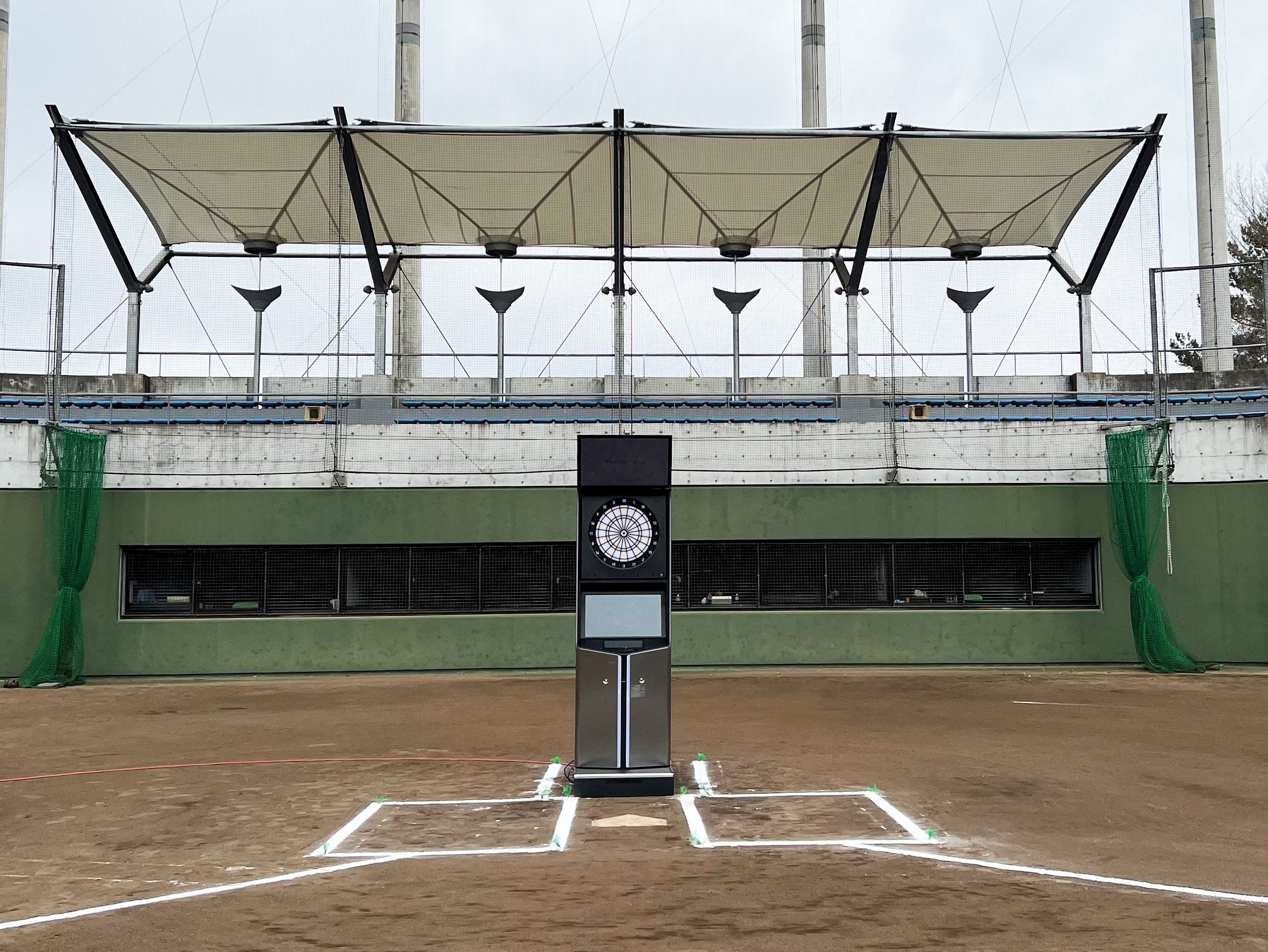 マウンドに置かれたダーツライブ3