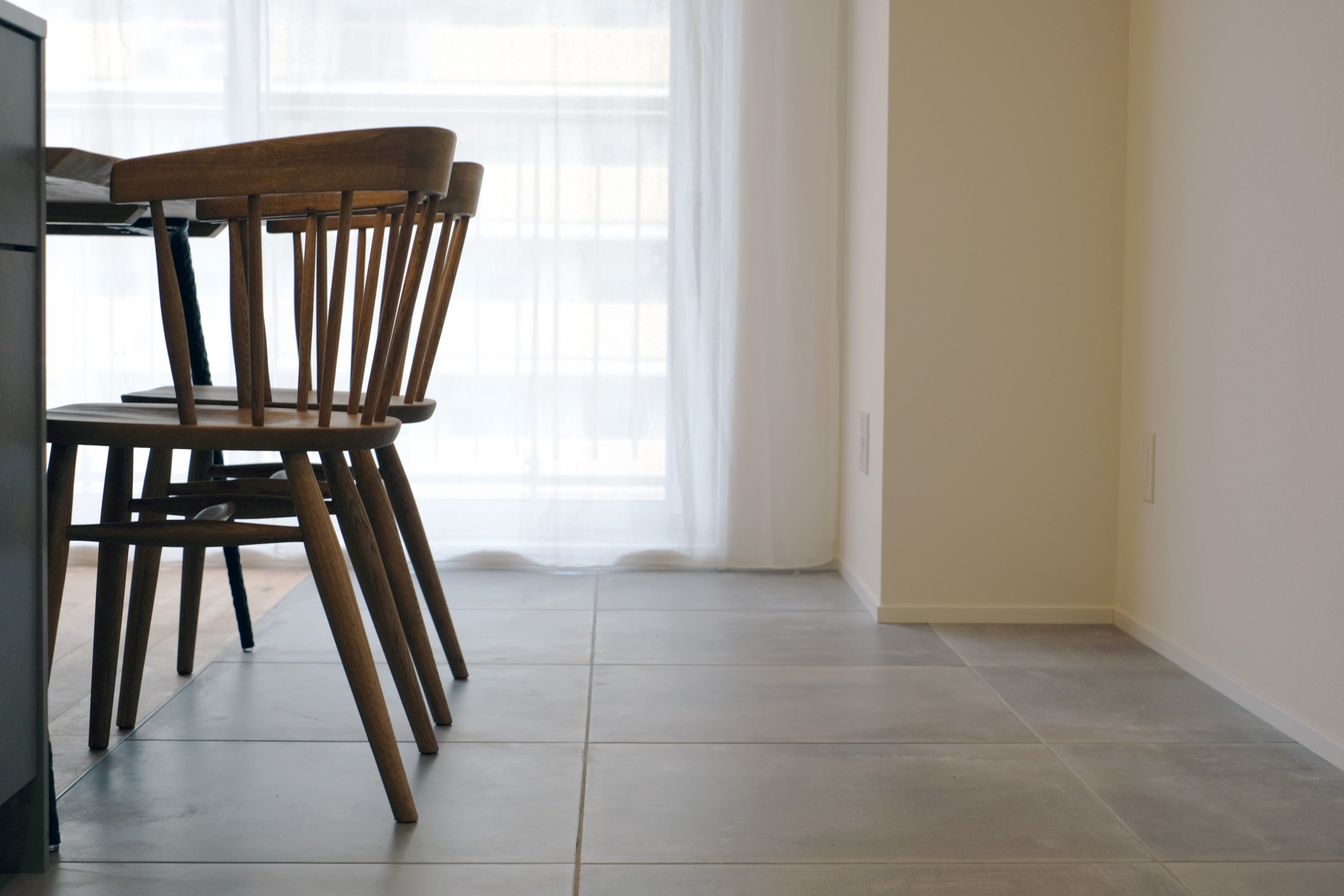 水や汚れに強い材質を用いた「インナーテラス」をリビングに設置