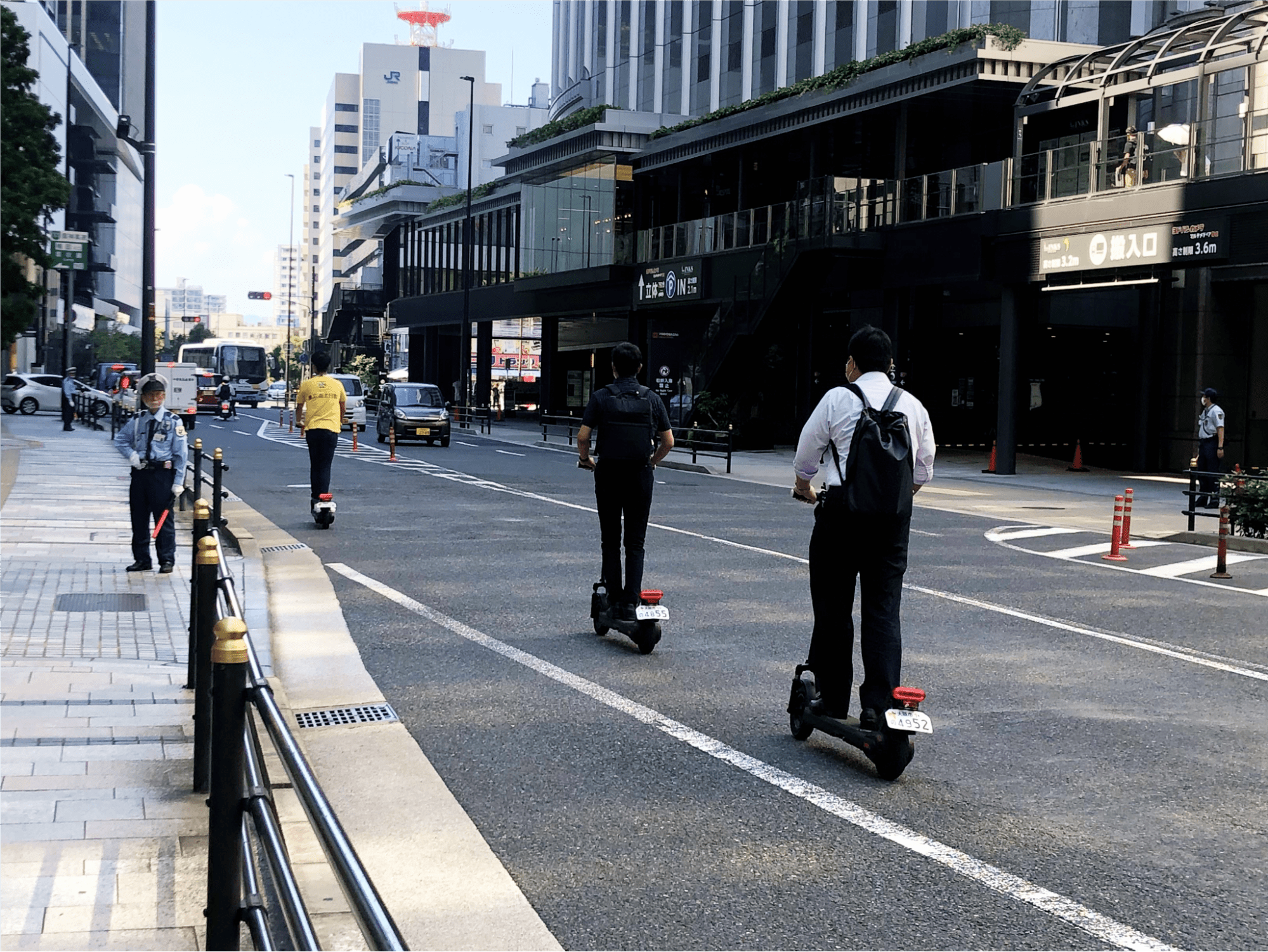 公道での試乗の様子