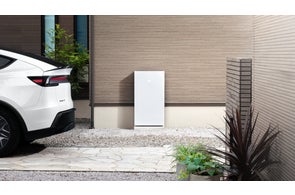 テスラの最新情報:家庭用蓄電池Powerwall 3販売開始、AI『Grok』導入、全国ストア展開加速