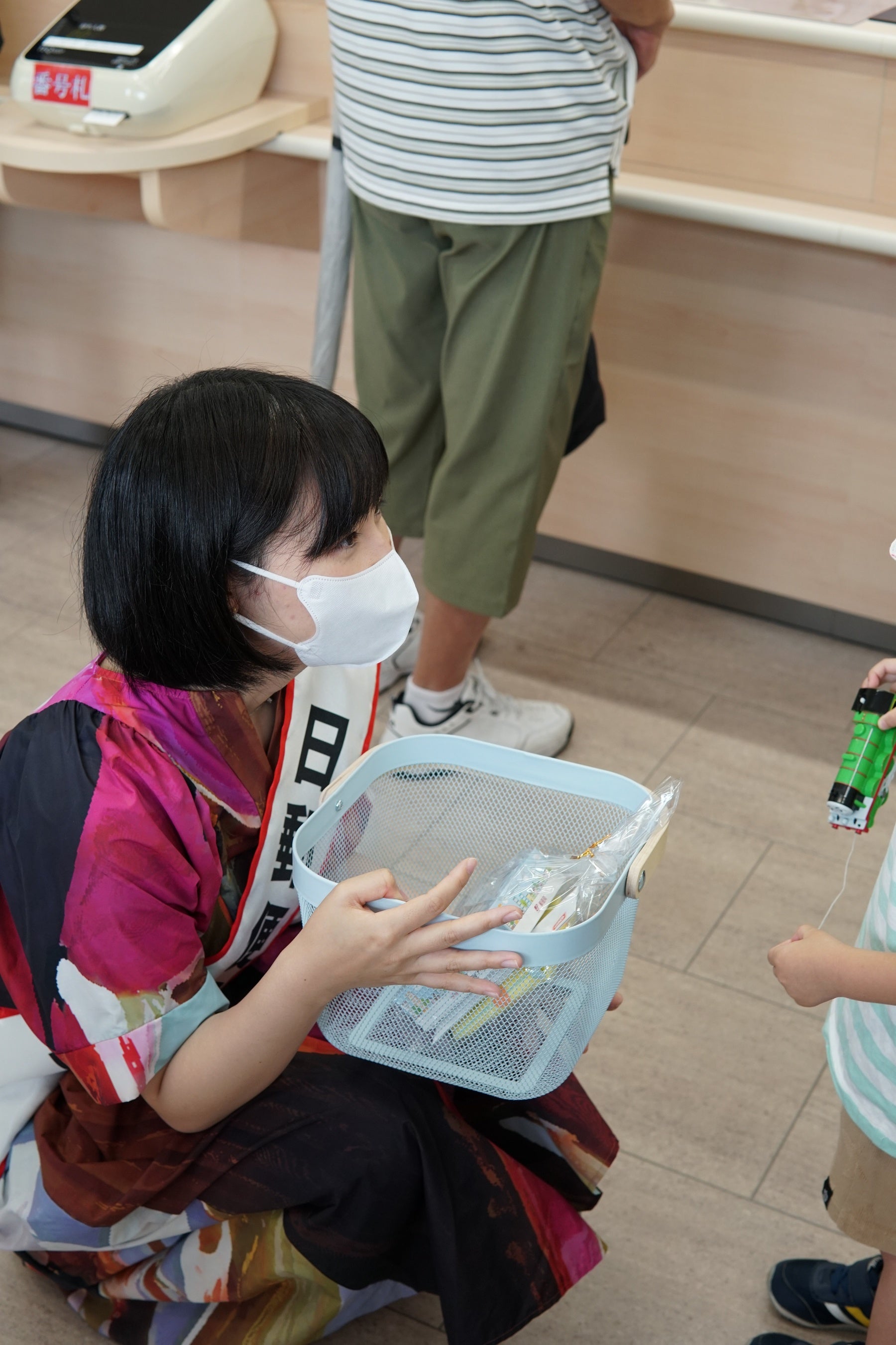 記念品をお渡ししました