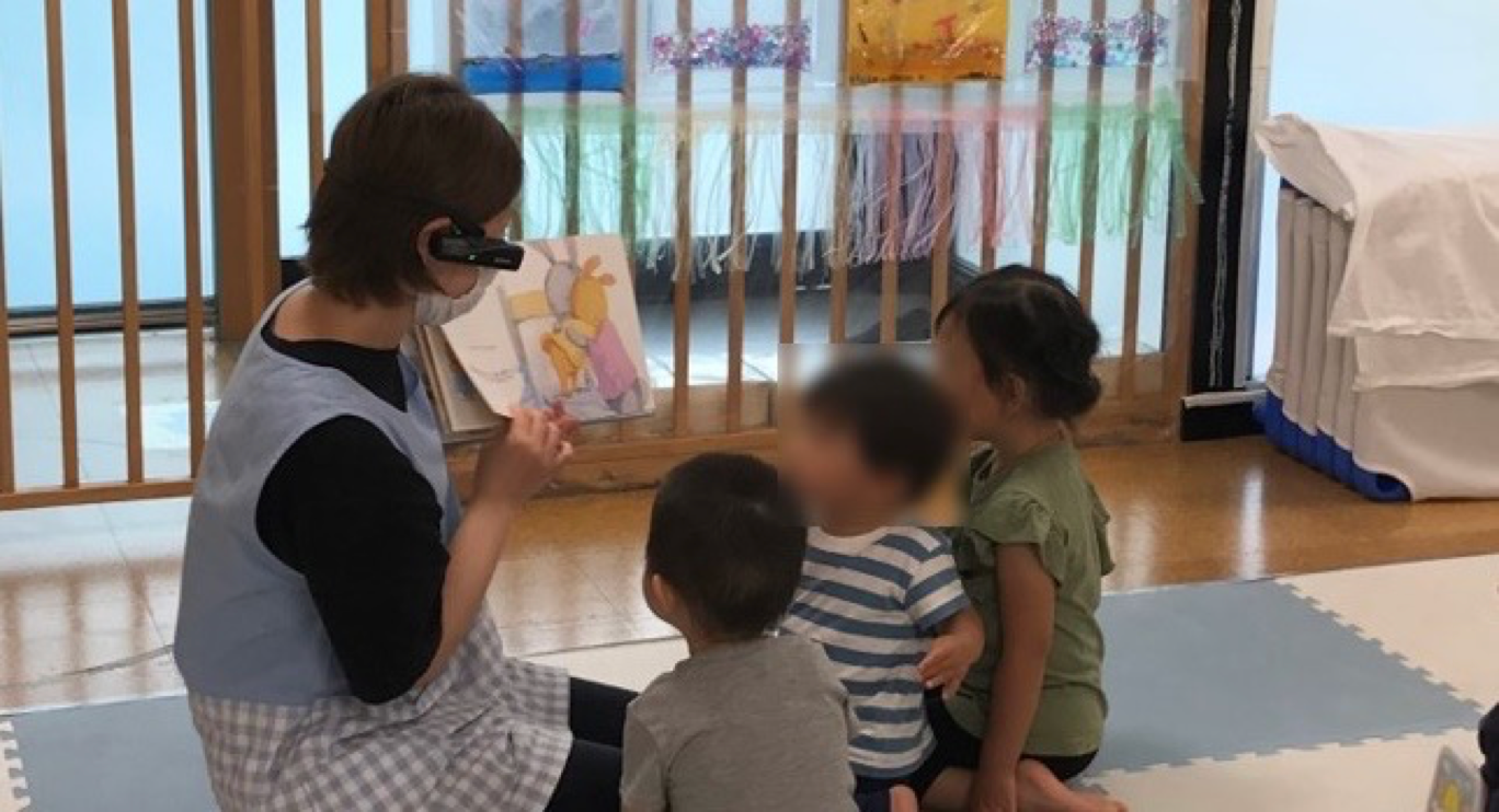 ＜ウェアラブルカメラを装着した、撮影中風景＞