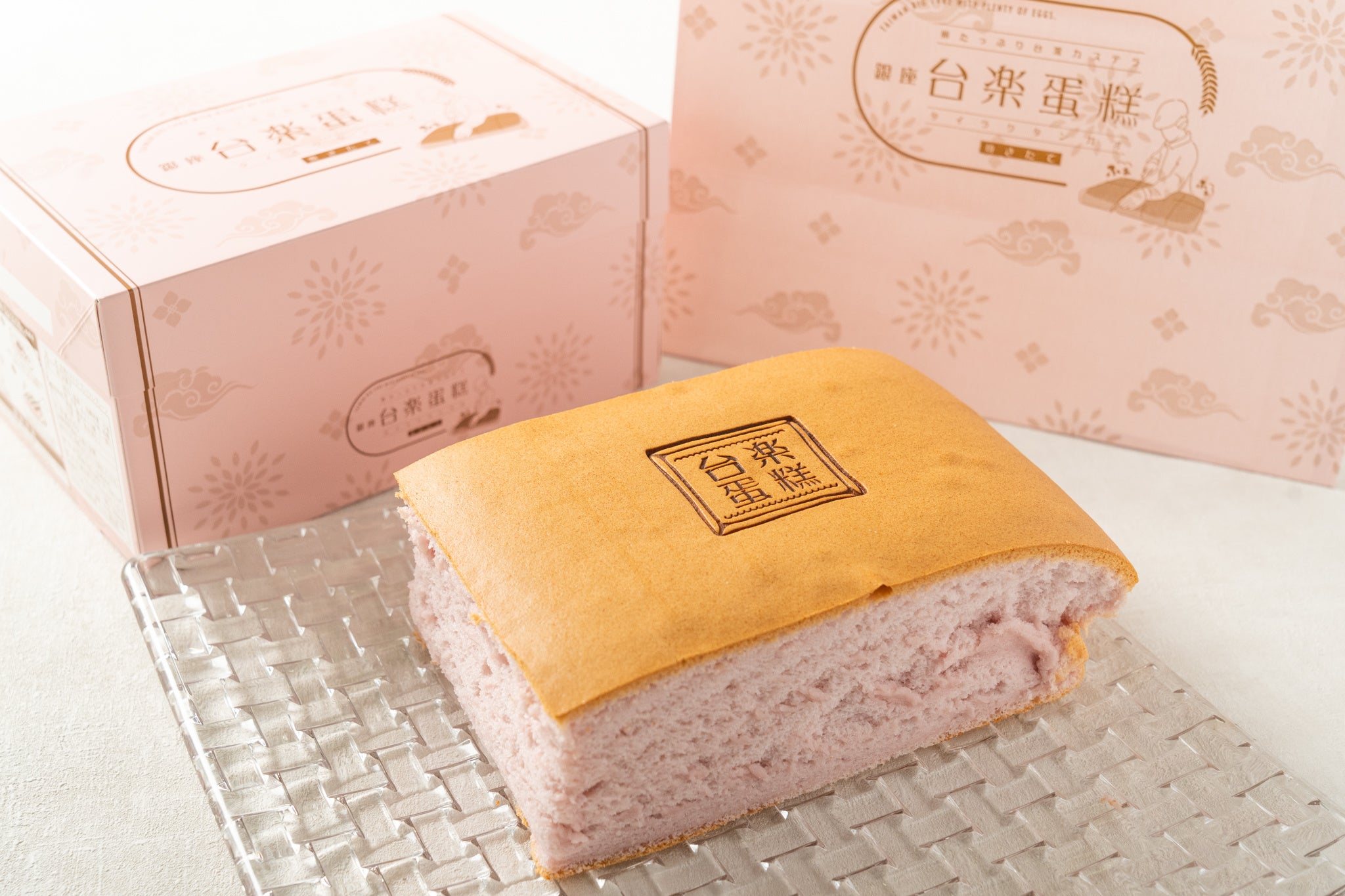 プレミアムさくらカステラ