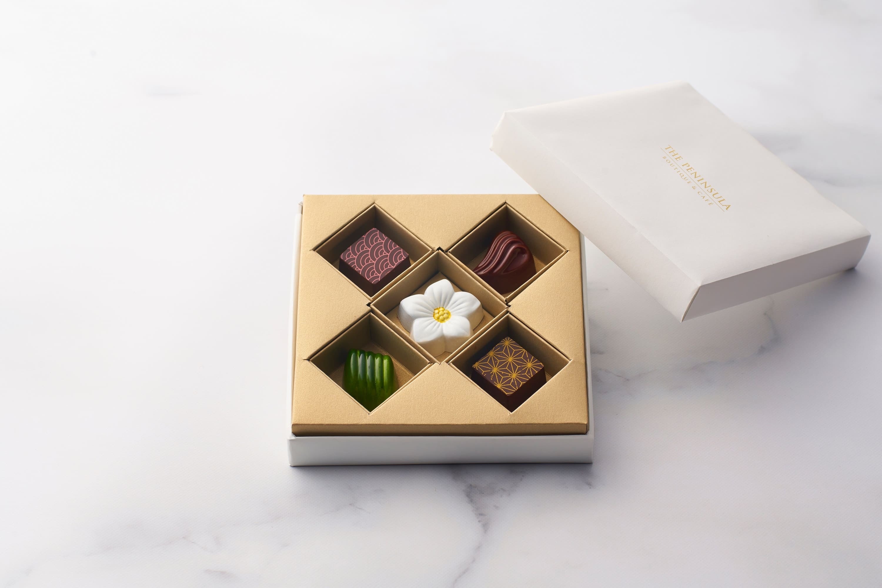 ザ・ペニンシュラ ブティック＆カフェ_ボンボンショコラ ティーセレクション