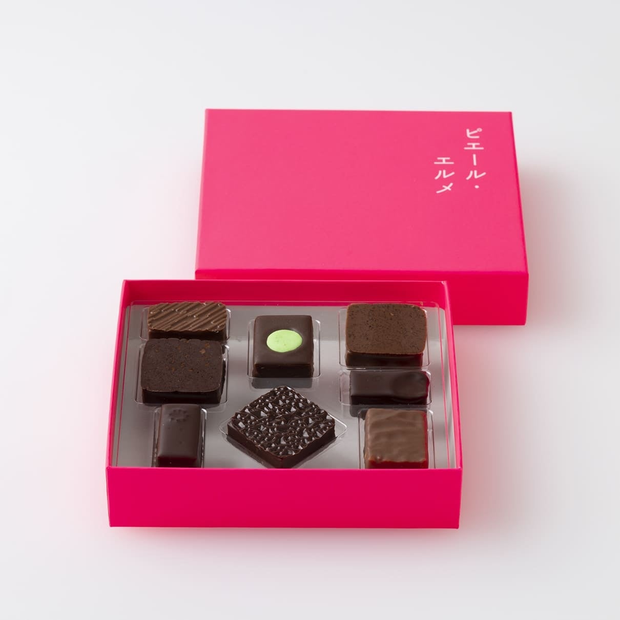 ピエール・エルメ_チョコレート8個詰合わせ