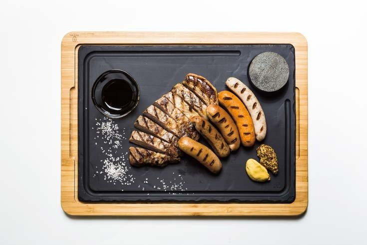 そらくもポーク塩糀漬けとソーセージ