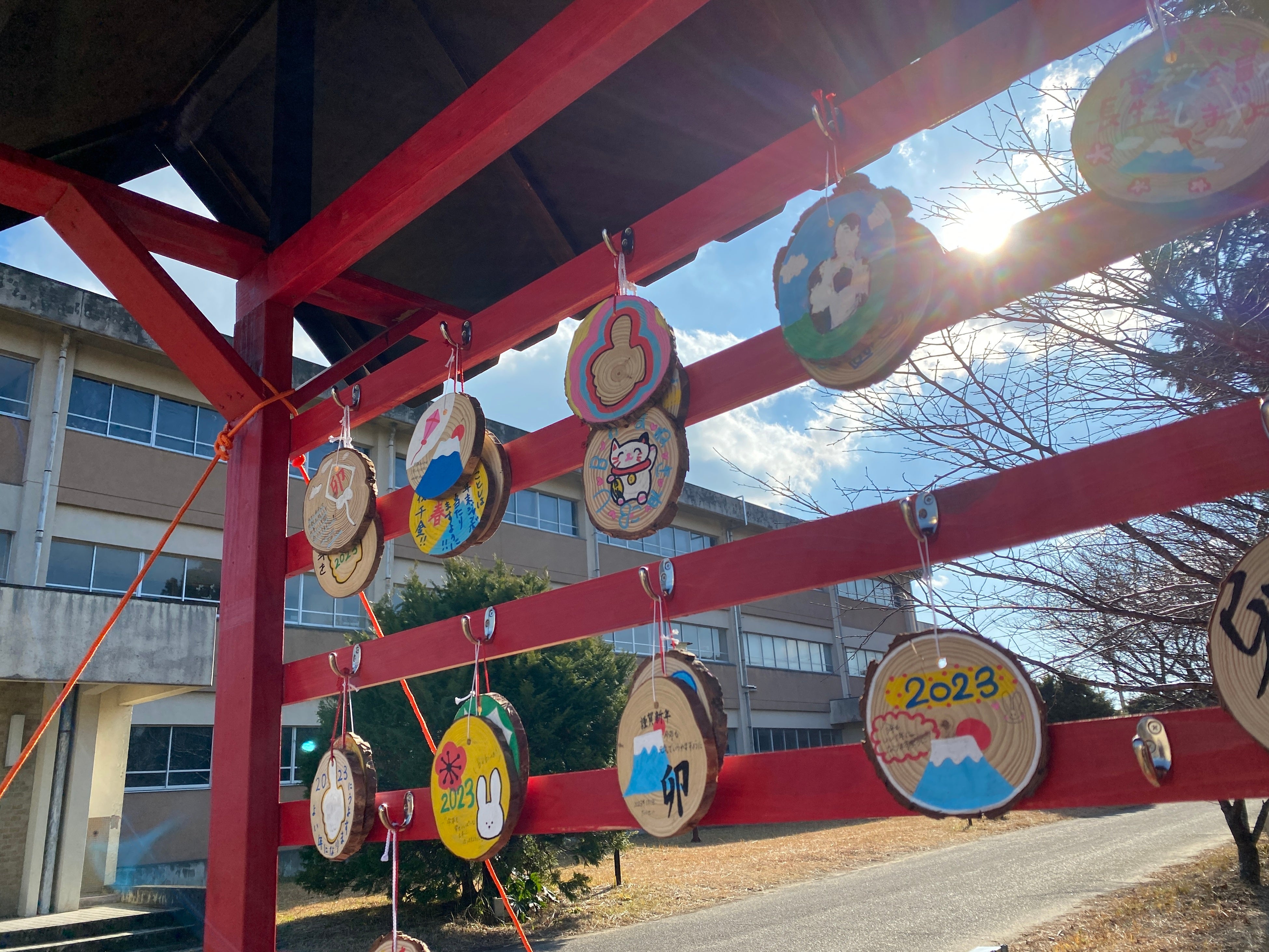 絵馬づくり体験で作ったお客様の作品