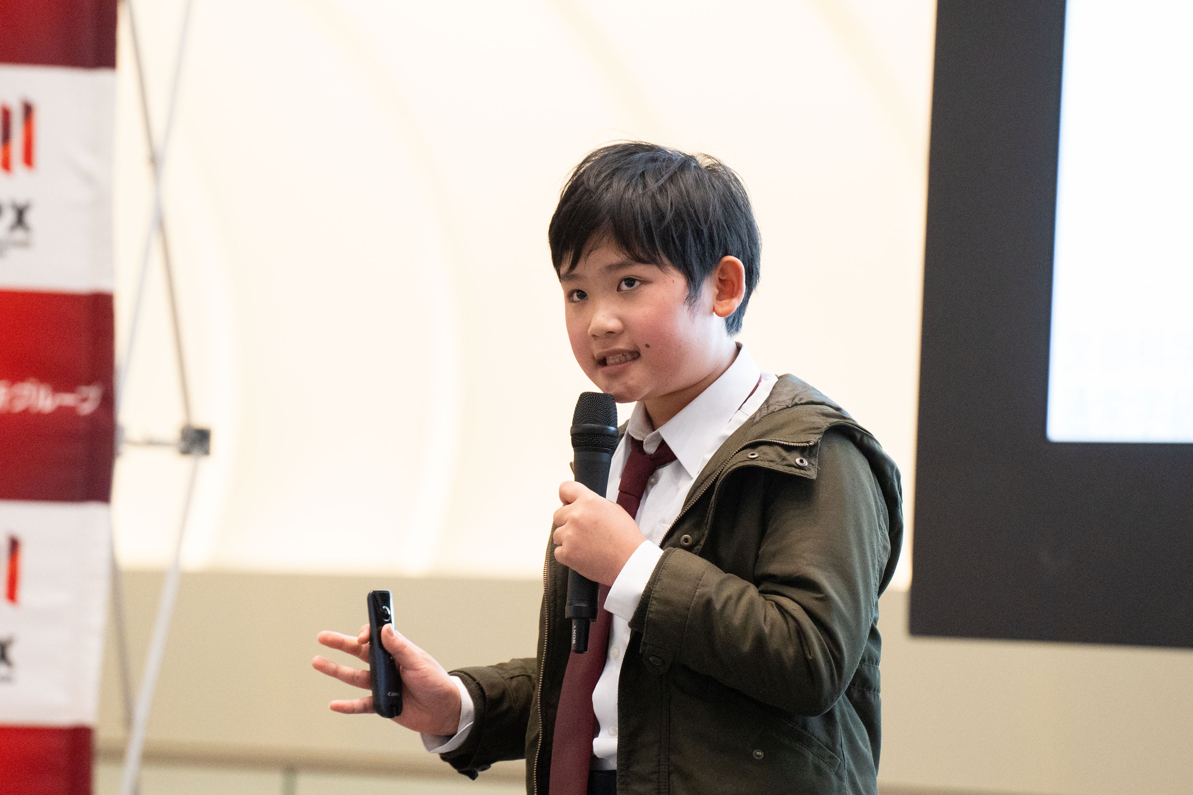 プレゼンテーションする福田 紀凪人さん